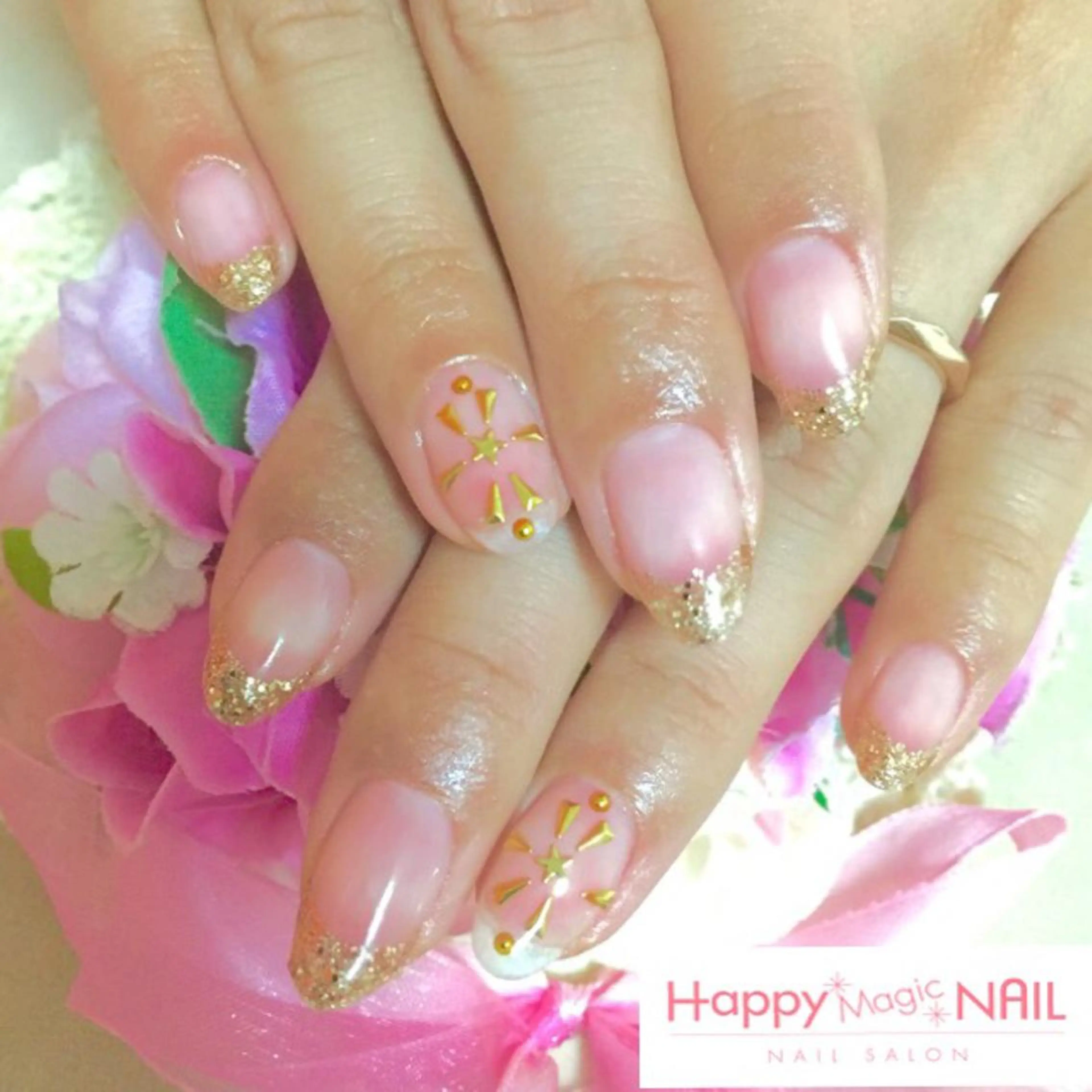 ネイル ジェルネイル HappyMagic NAILのネイルデザイン