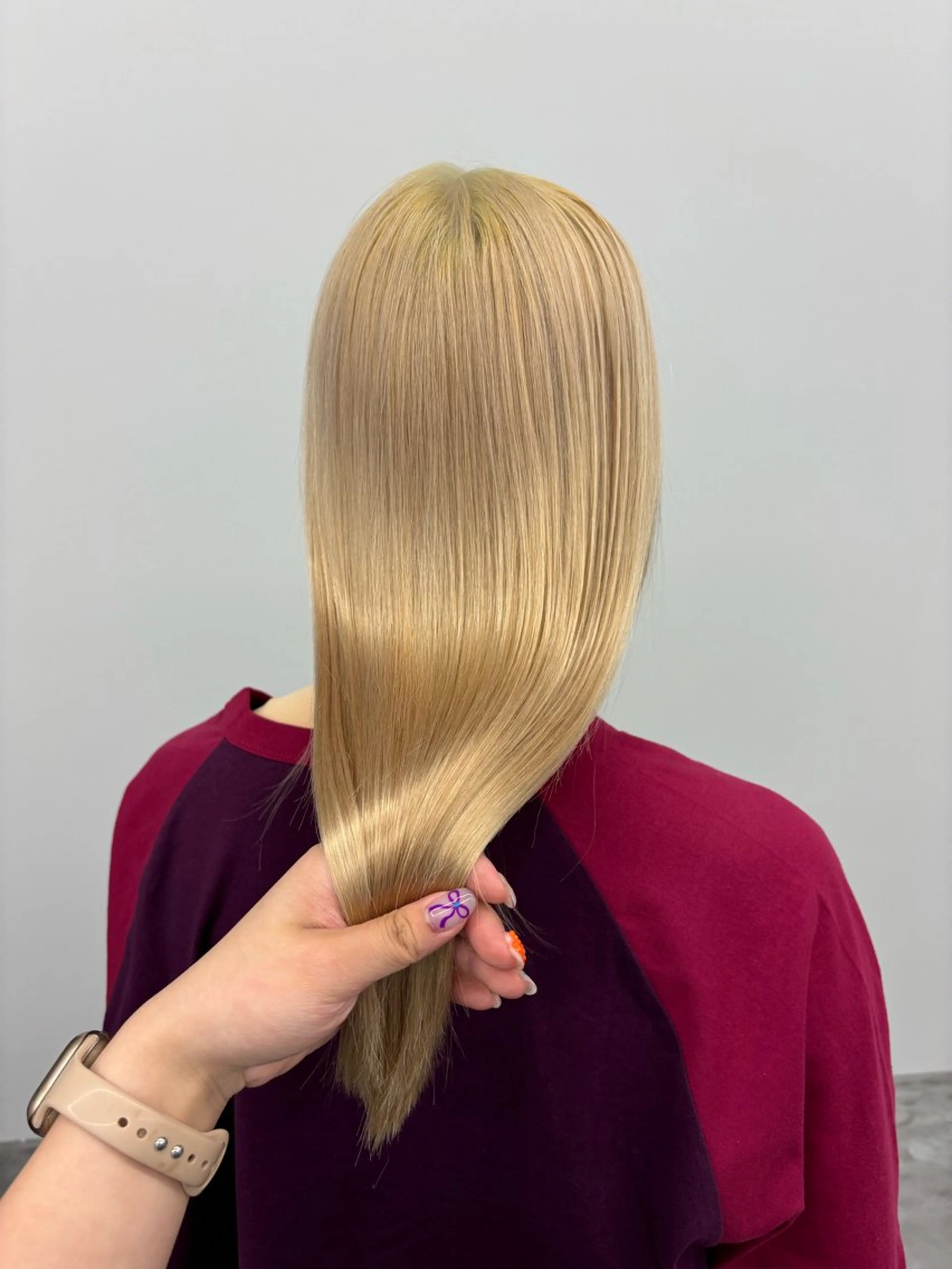 ロング ヘアカラー ROCCO3rd / りんなのヘアスタイル