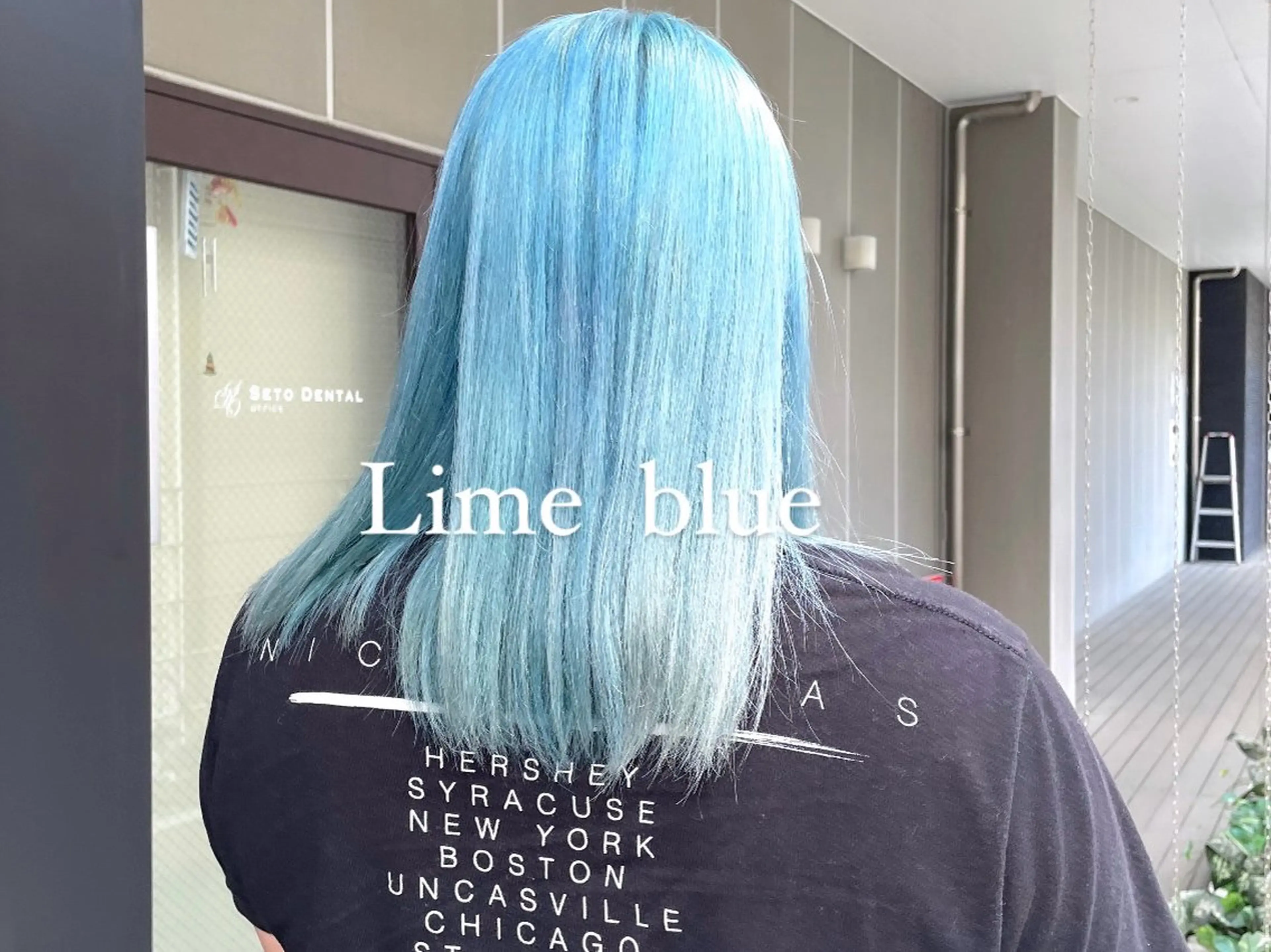 ミディアム カラー ヘアアレンジ ブリーチ ブルーカラー ハイトーンカラー ヘアカラー トリートメント mika｜寒色カラー ｜ブリーチカラーのヘアスタイル
