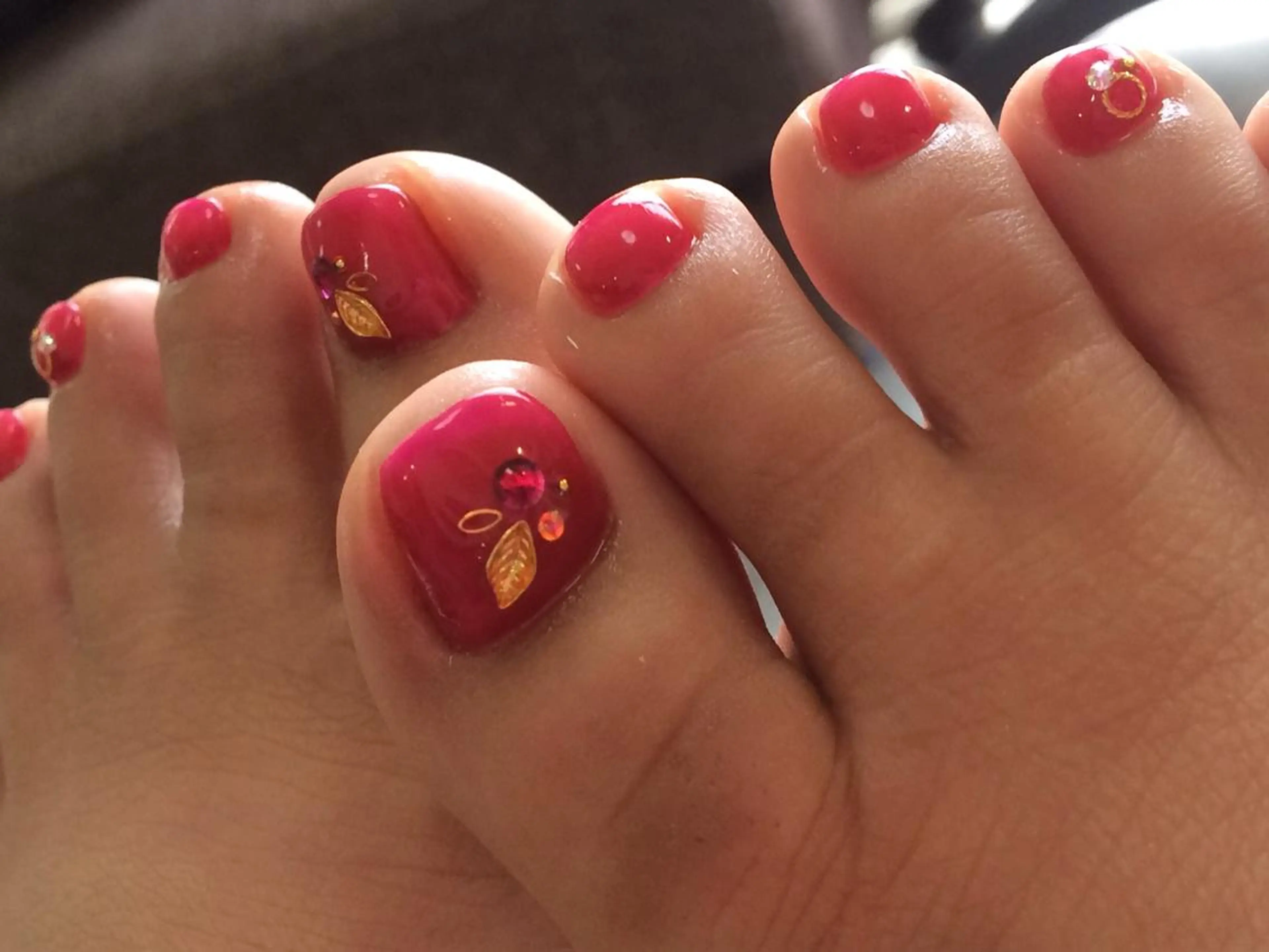 ネイル フットネイル ハンドネイル nail salon 7☺︎2所属・nail salon 7☺︎2のネイルデザイン