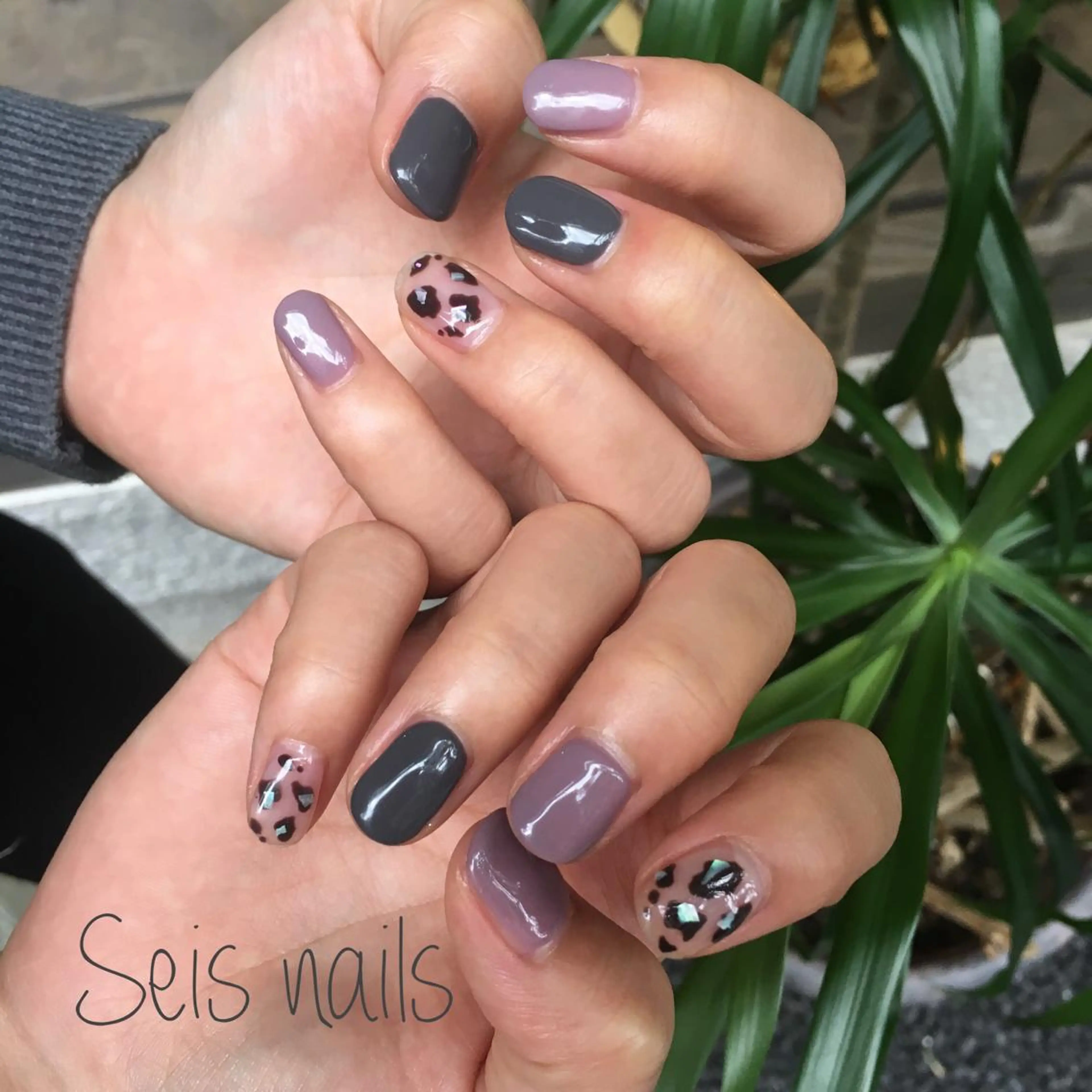 ネイル Seis Shihoのネイルデザイン