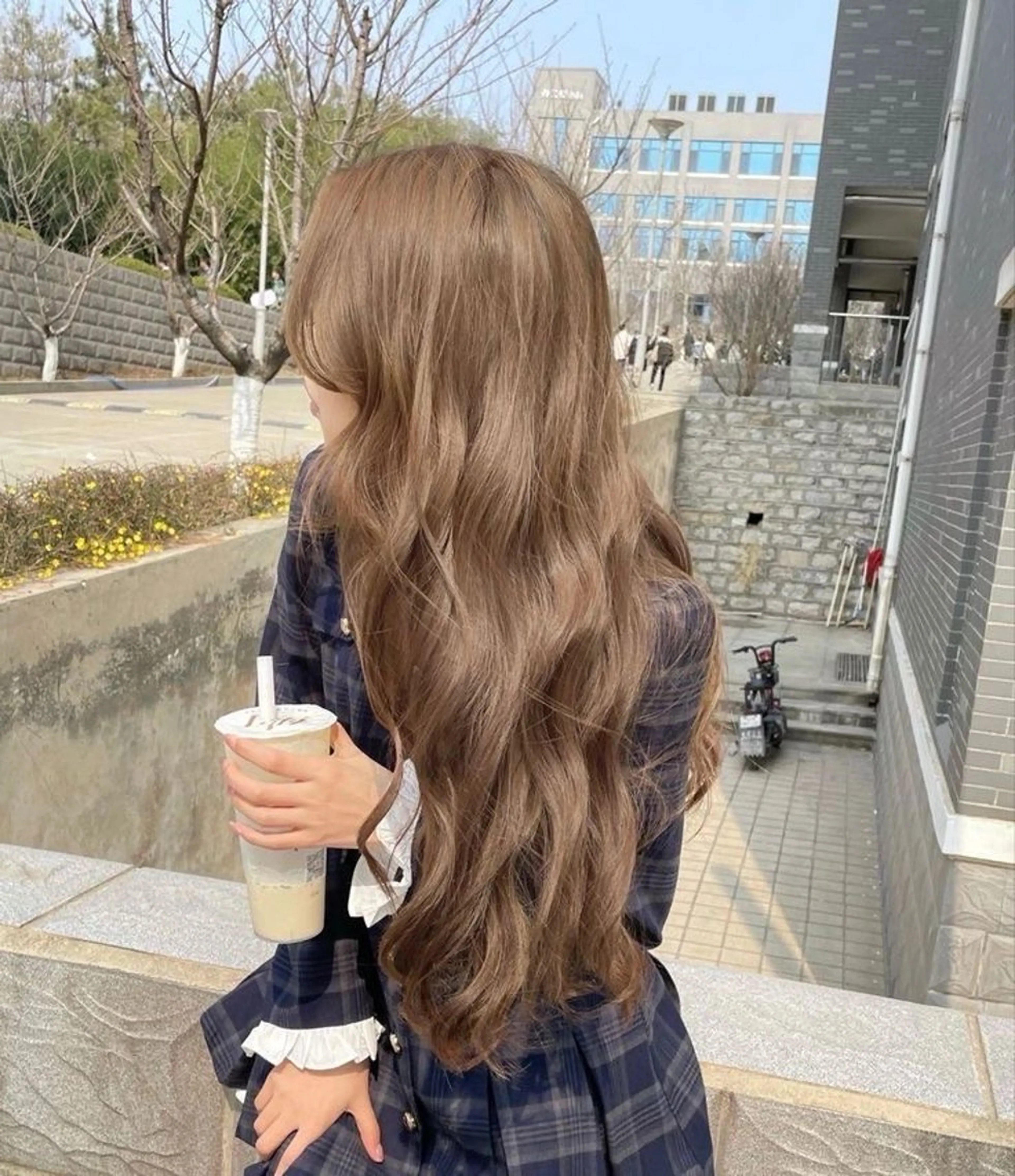 ロング カラー パーマ ヘアアレンジ カット ヘアカラー トリートメント 🤍レイヤーカット/ ベージュヘア🤍のヘアスタイル