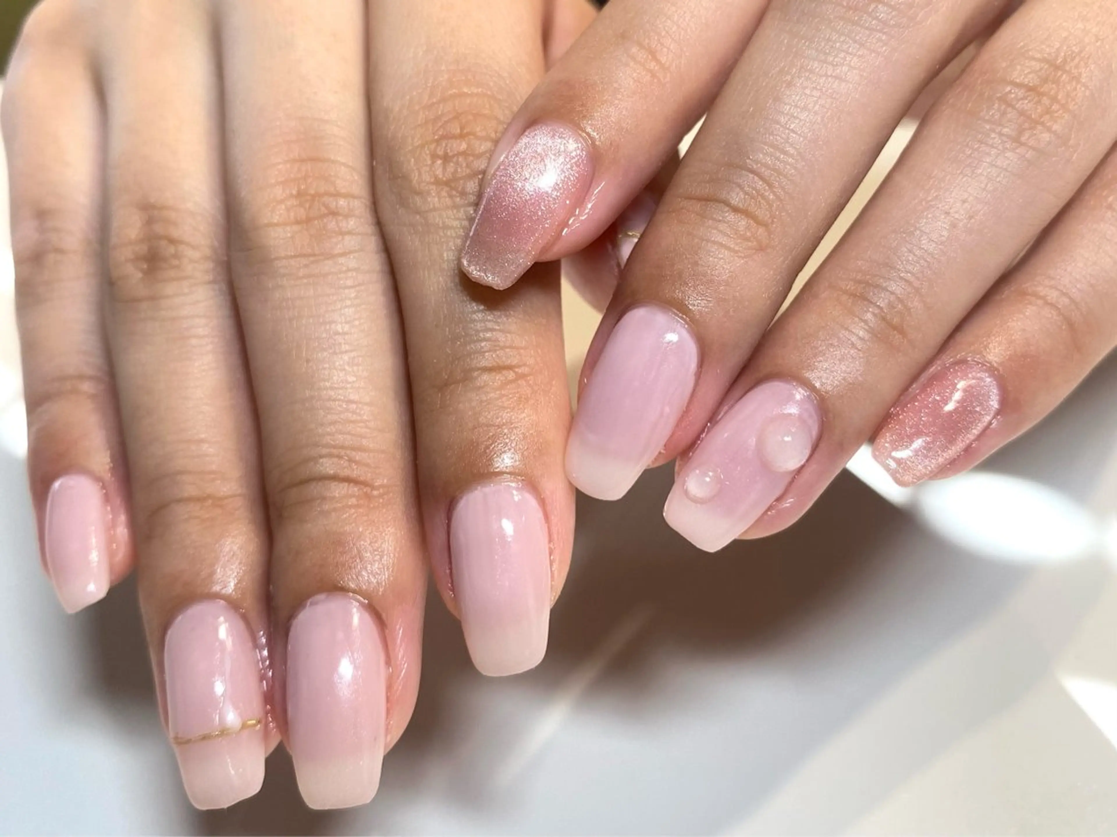 ネイル フットネイル フレンチネイル ジェルネイル グラデーション マグネットネイル ハンドネイル ヘアー.ネイル二刀流 misa🫧のヘアスタイル