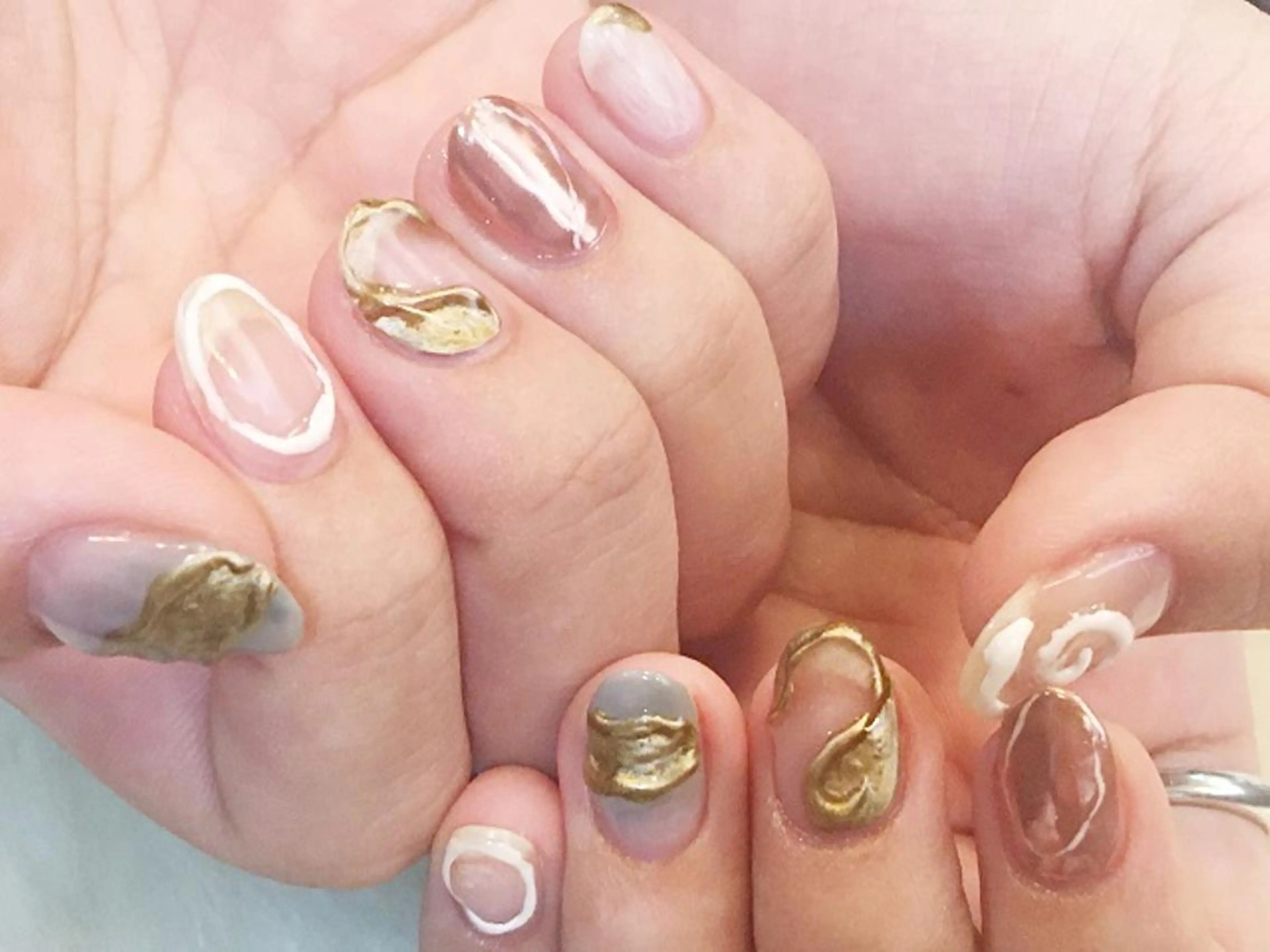 ネイル Ruri. hのネイルデザイン