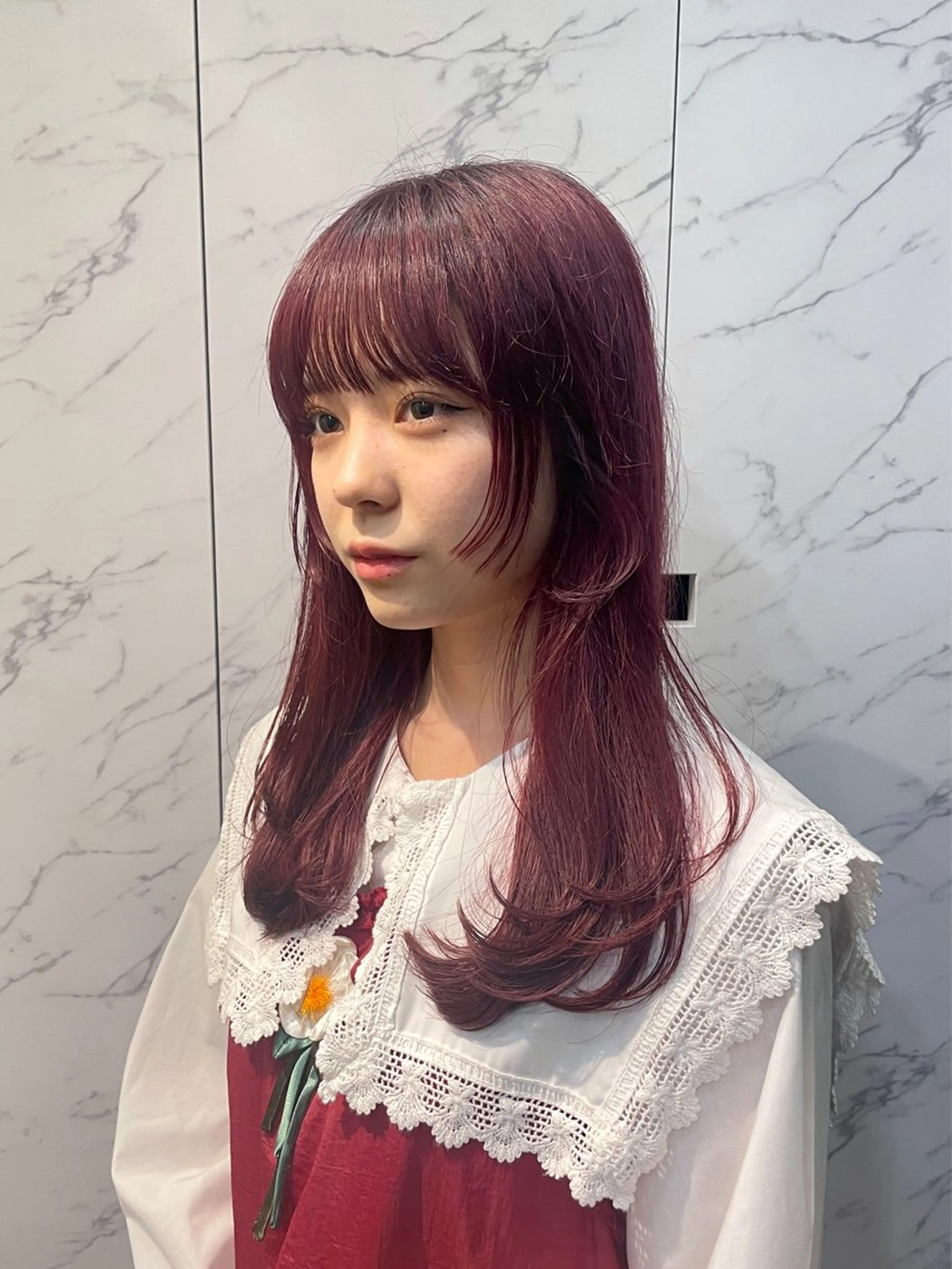 ロング 顔周りカット 姫カット ロング カット miu /透明感カラーのヘアスタイル