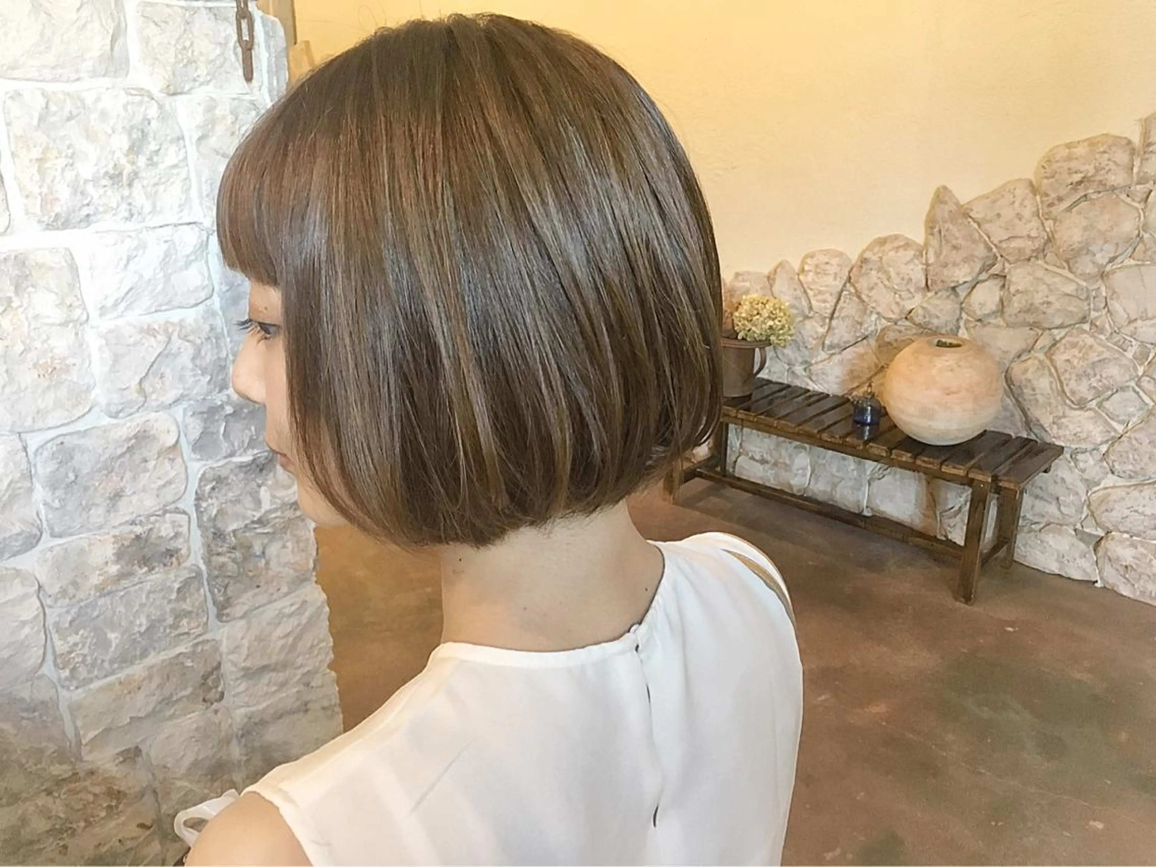 ショート カラー パーマ ストレートパーマ EMANON天神所属・Hitomi Ezakiのヘアスタイル