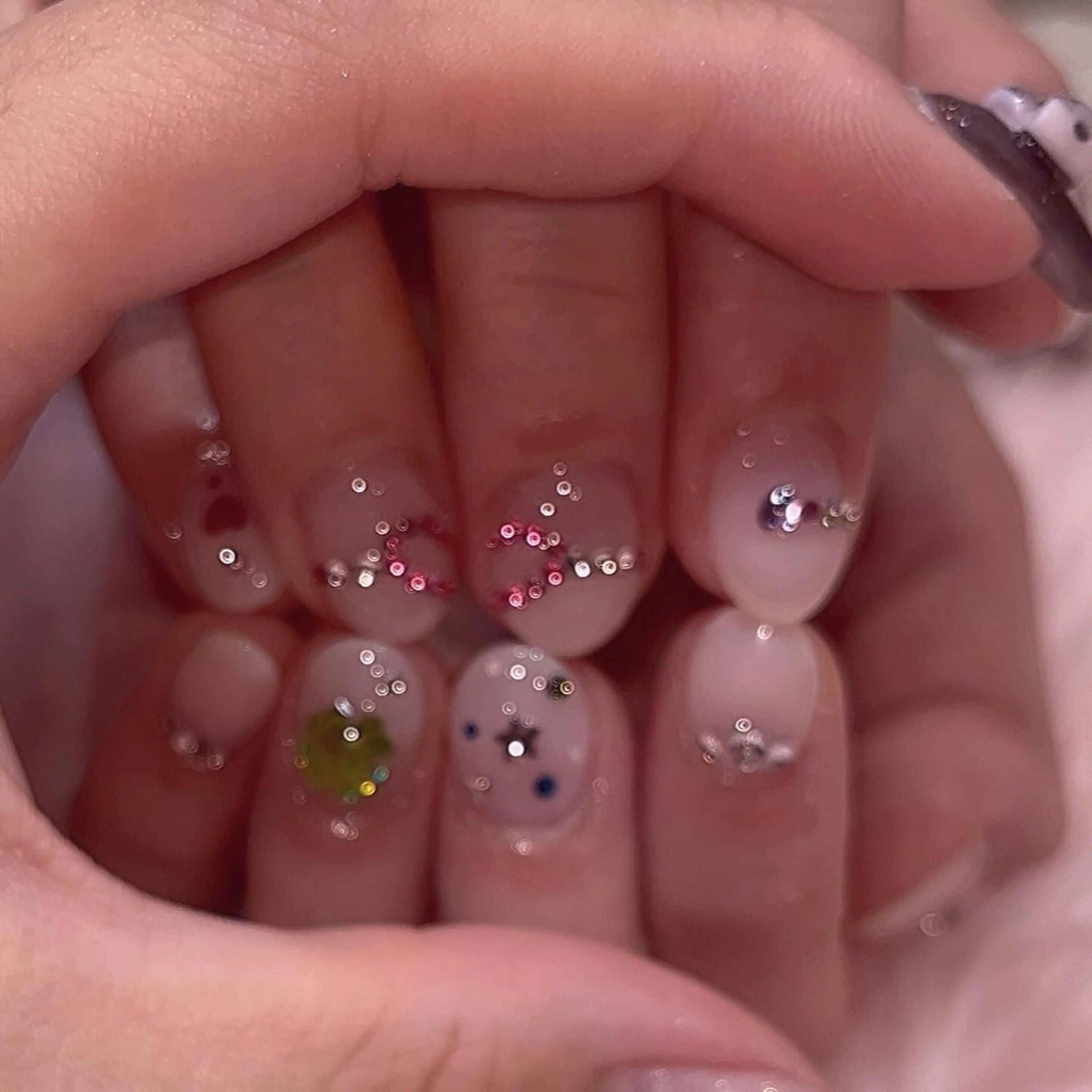 ネイル NICOnail&eyelash 三軒茶屋所属・♡ KAEDE ♡のネイルデザイン
