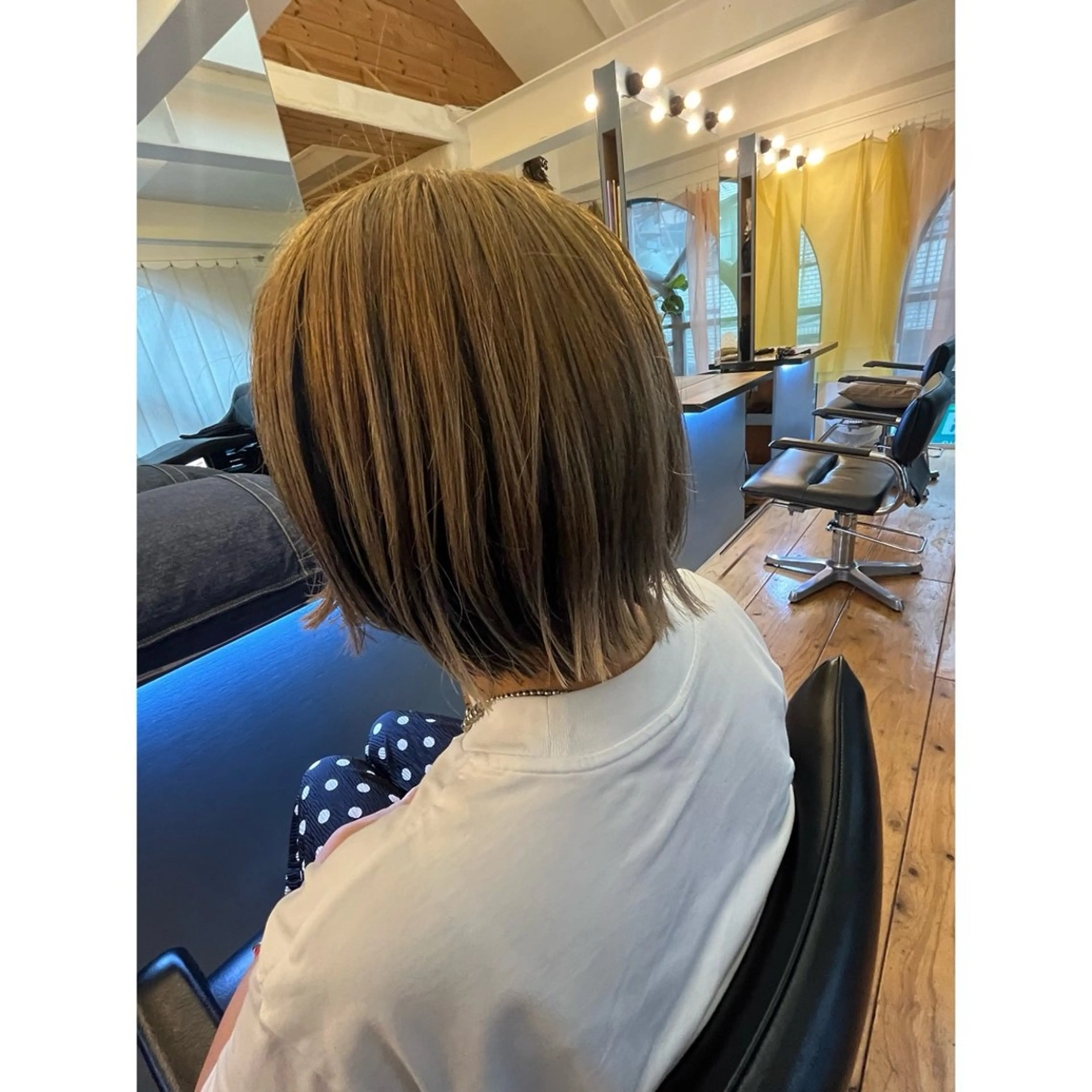ショート カラー Lagom なかだのヘアスタイル
