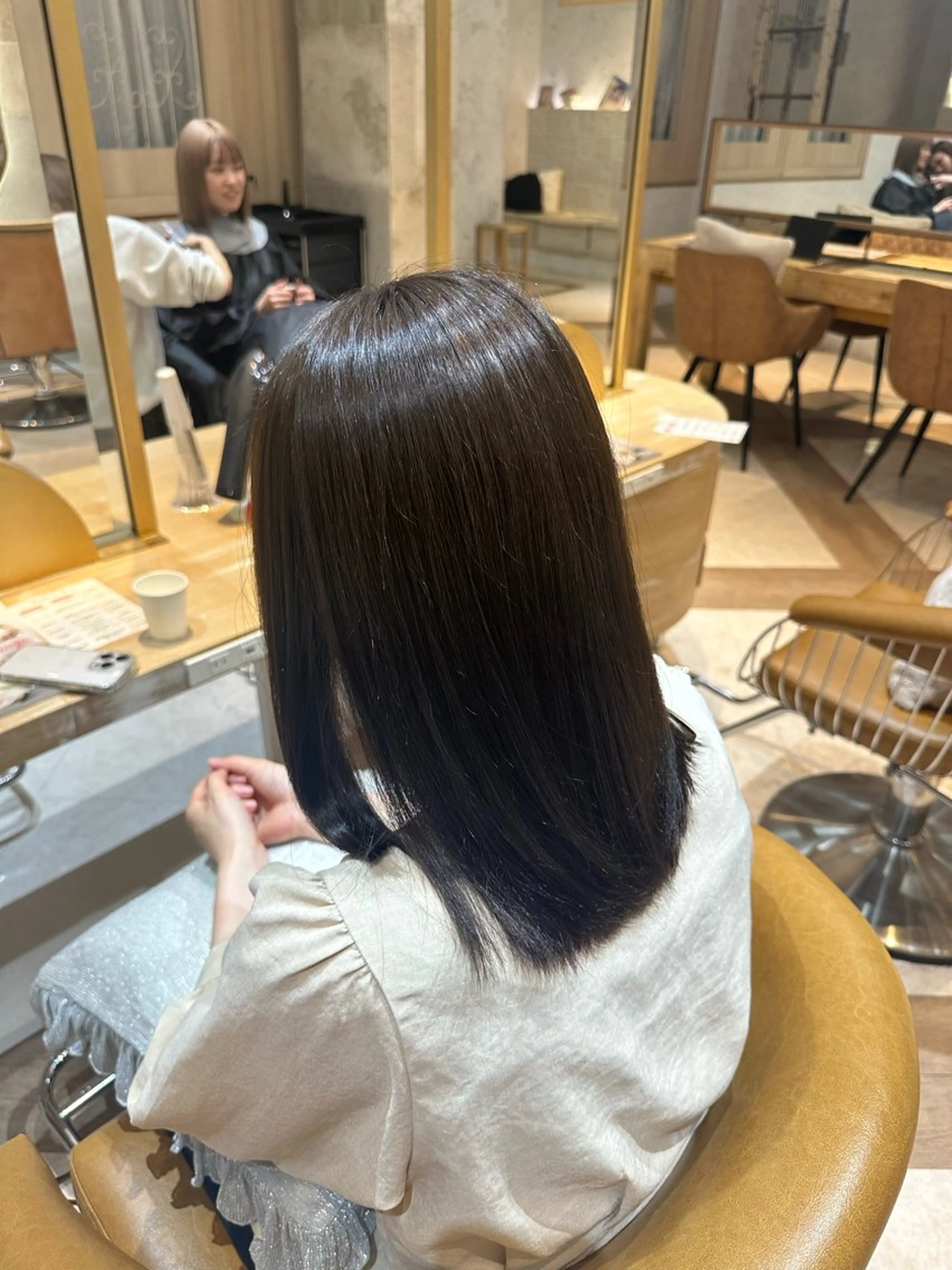 ミディアム カラー ヘアカラー トリートメント 荻野 峻輔/韓国ヘア /レイヤー/艶カラーのヘアスタイル
