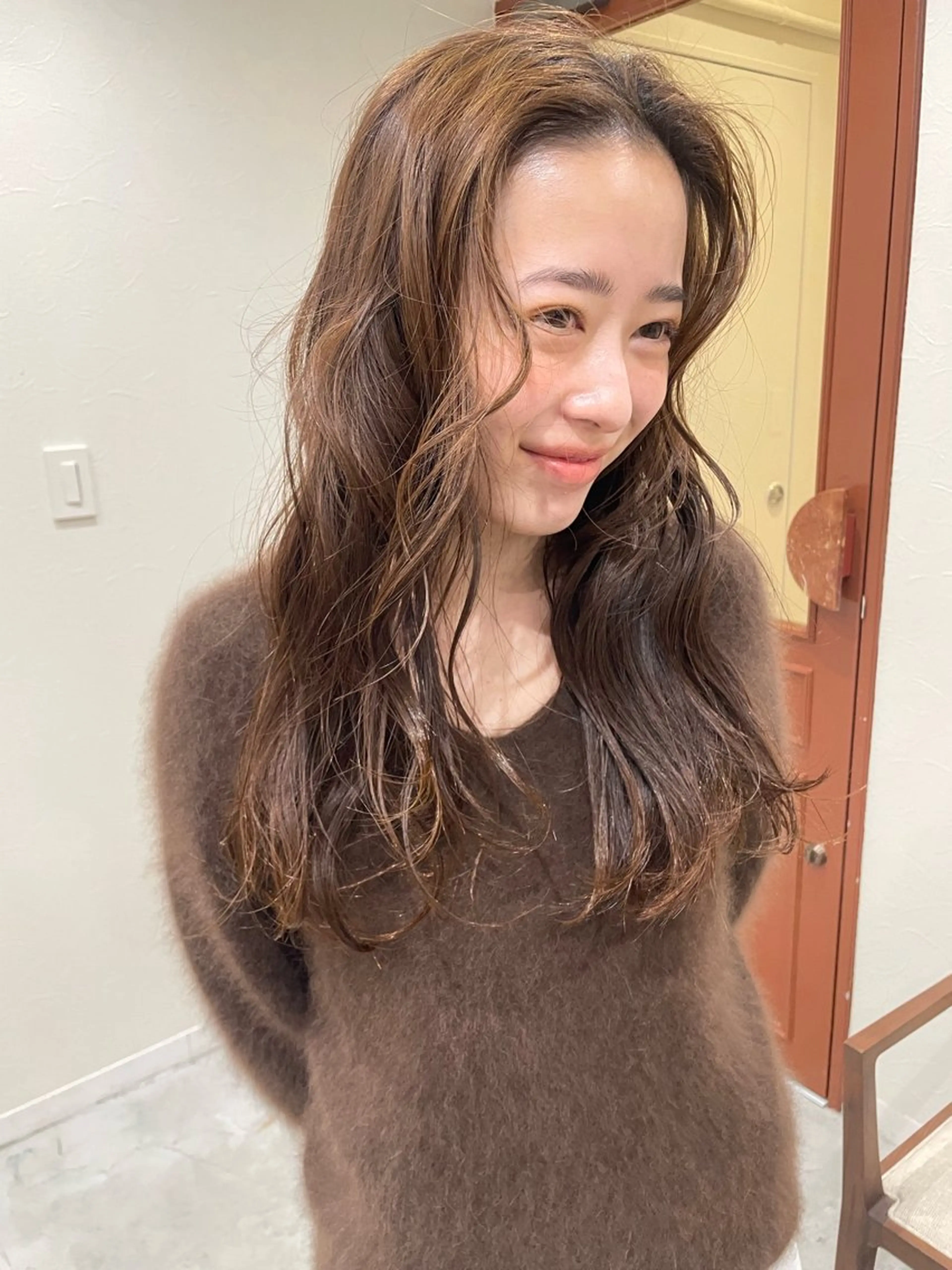 ロング パーマ カット パーマ トリートメント 鳥山愛結/パーマ /透明感カラー🫧のヘアスタイル