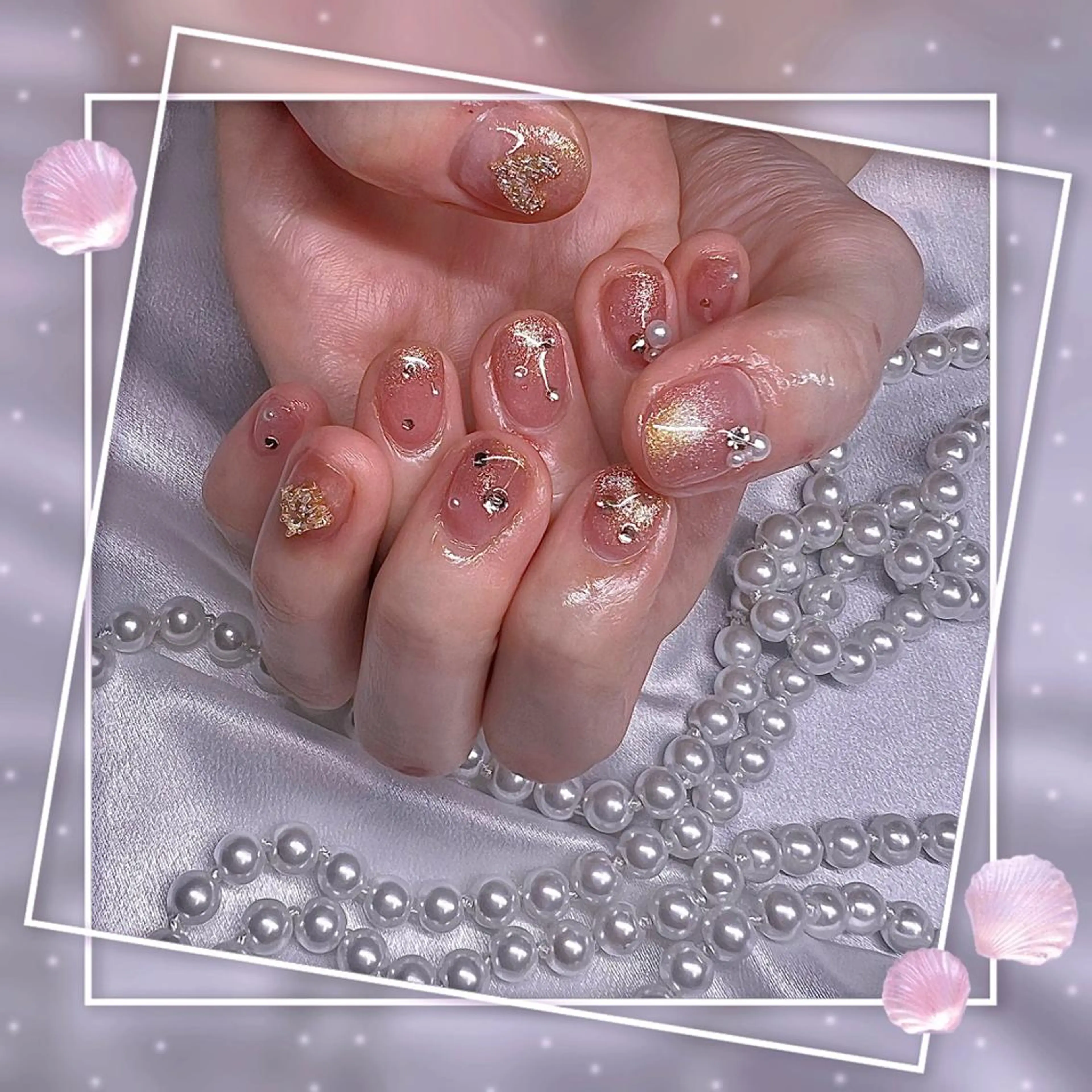ネイル フレンチネイル キラキラネイル 韓国ネイル マグネットネイル マグネットフレンチ ハンドネイル ハンドケア Chill Nailsalonのネイルデザイン