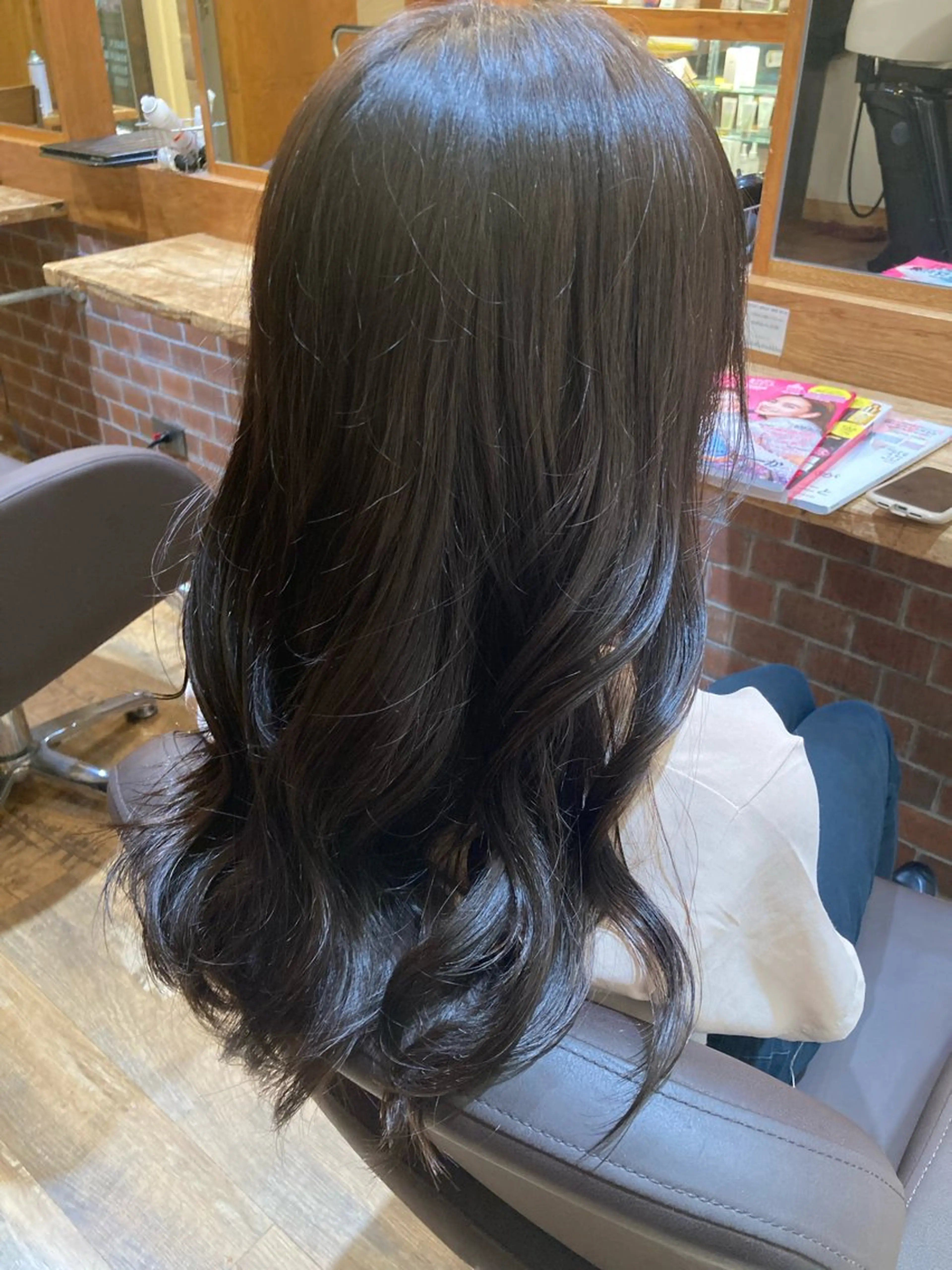 ロング カット ヘアカラー 菊地 優斗のヘアスタイル