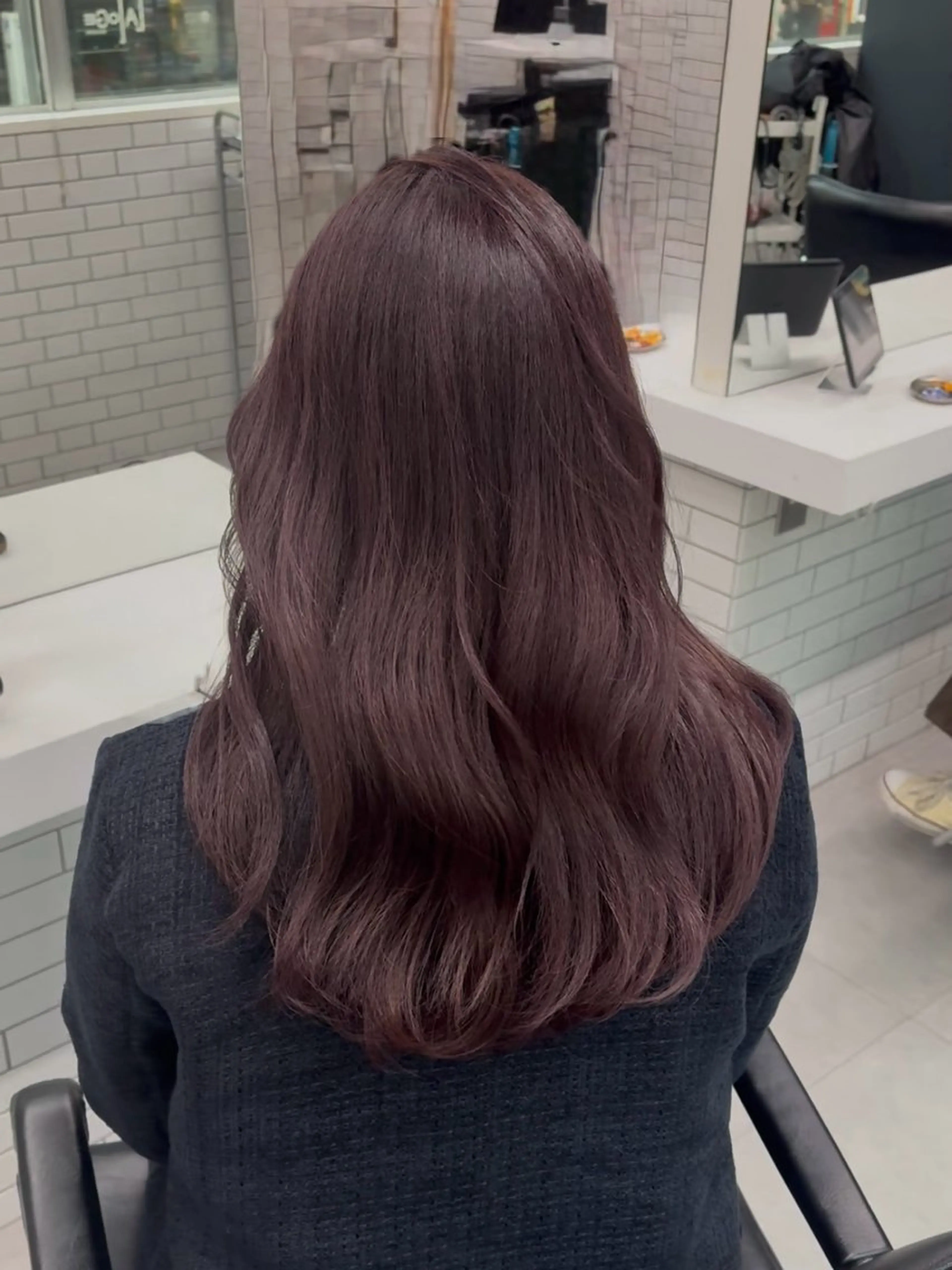 ミディアム カラー ブリーチ ラベンダーカラー ブリーチなしカラー ピンクカラー ピンクラベンダー ヘアカラー ✨美髪矯正/レイヤー 髪質改善天王寺はやとのヘアスタイル