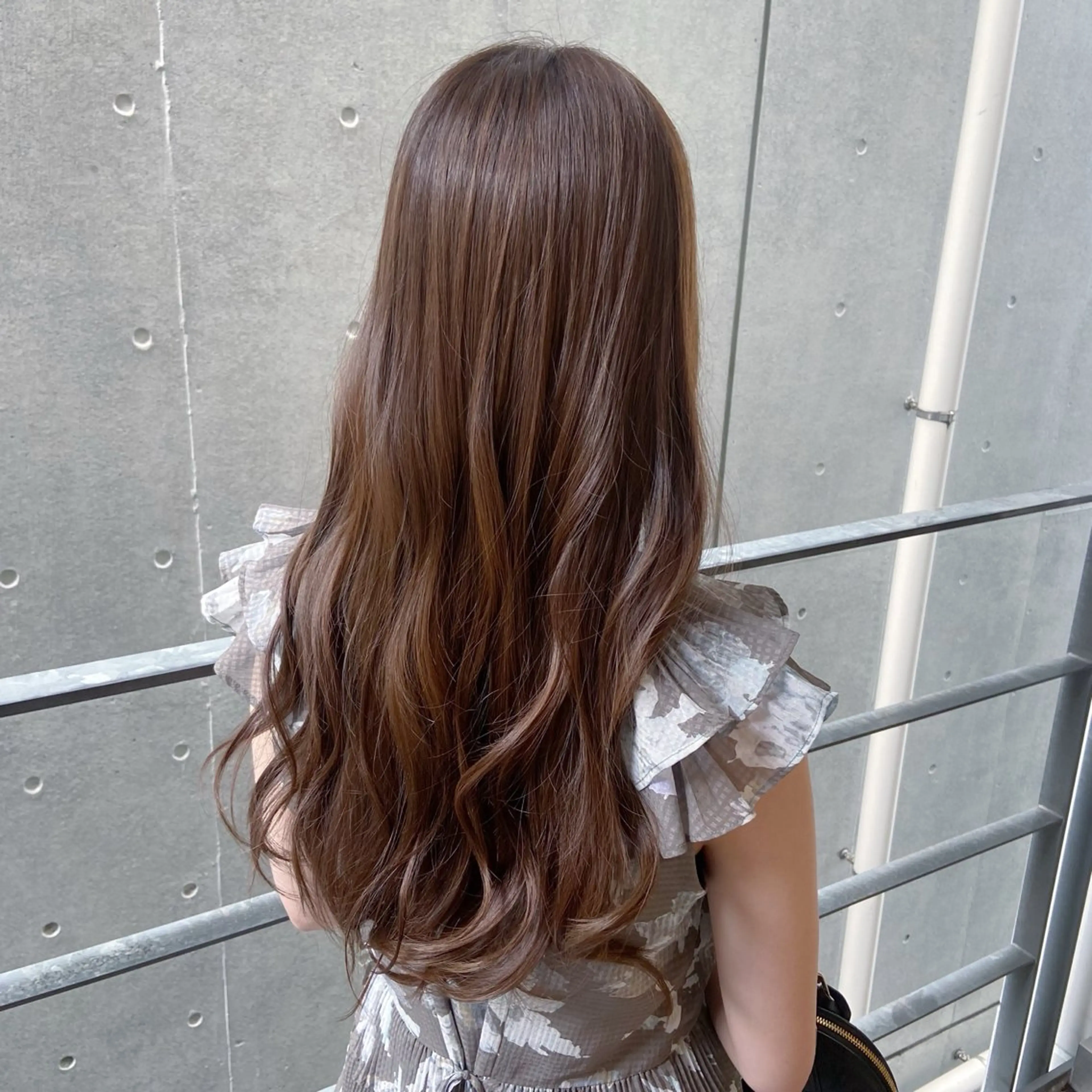 セミロング カラー ヘアアレンジ 谷 あやこのヘアスタイル