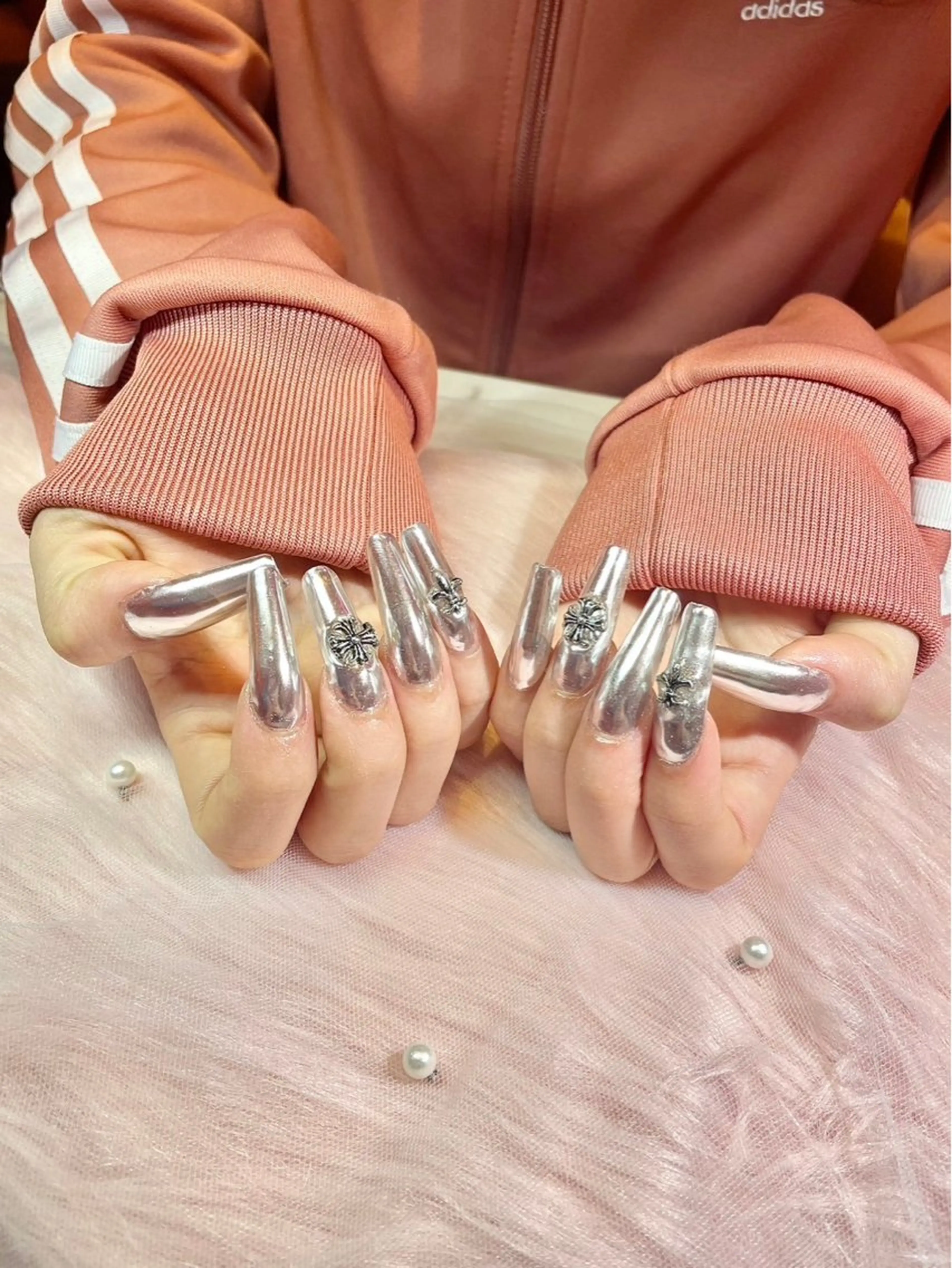 ネイル ミラーネイル Alissa  Nail所属・長さだし/新栄町駅 Alissaのネイルデザイン