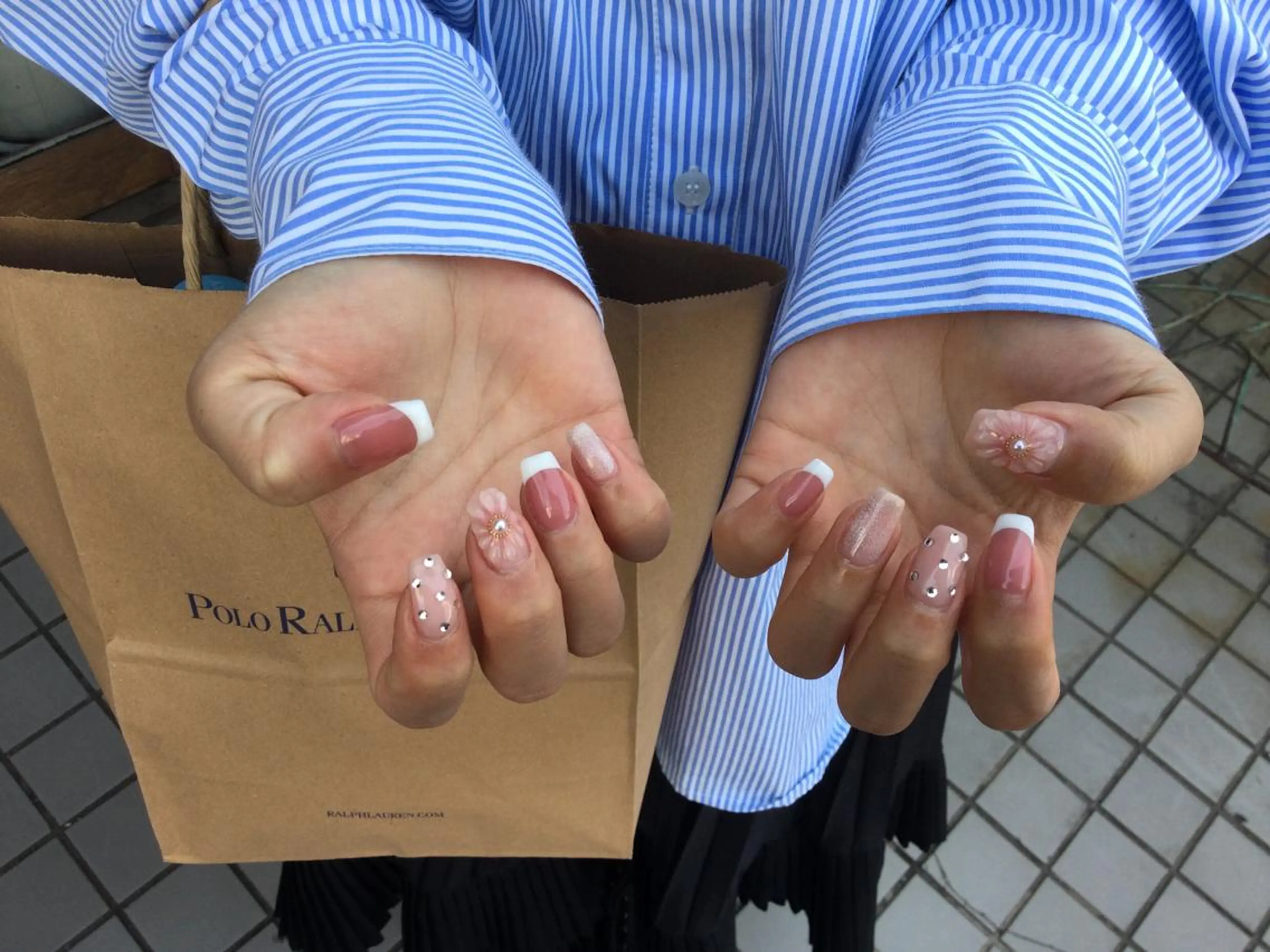 ネイル ストーンネイル Hair＆Esthe＆Nail　Garden所属・Garden Takeuchiのネイルデザイン