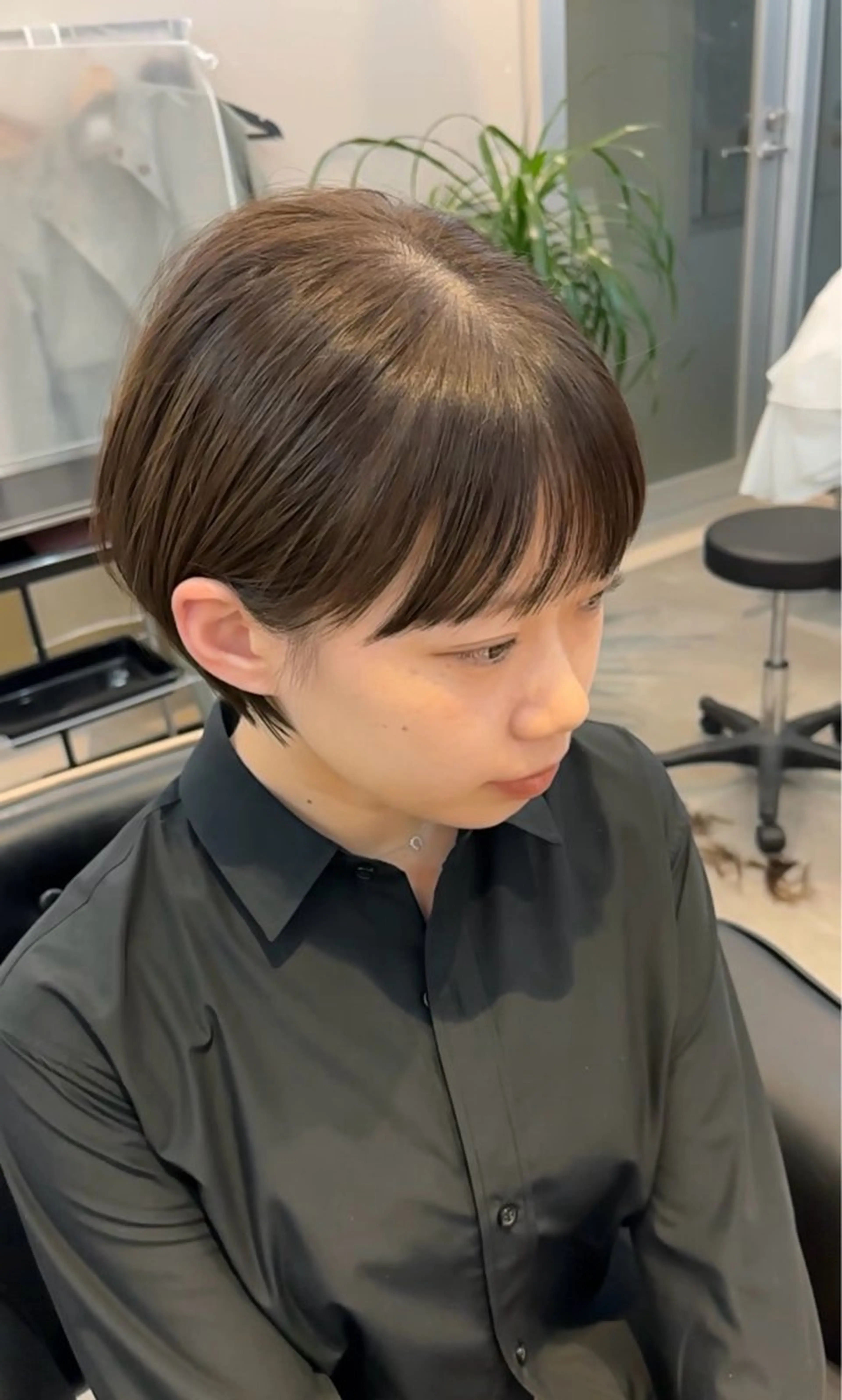 ショート ショートボブ ハンサムショート 丸みショート ボブ くびれヘア HARUKI  MINATO Japan広島紙屋町店所属・hmj紙屋町店 脊戸智志のヘアスタイル