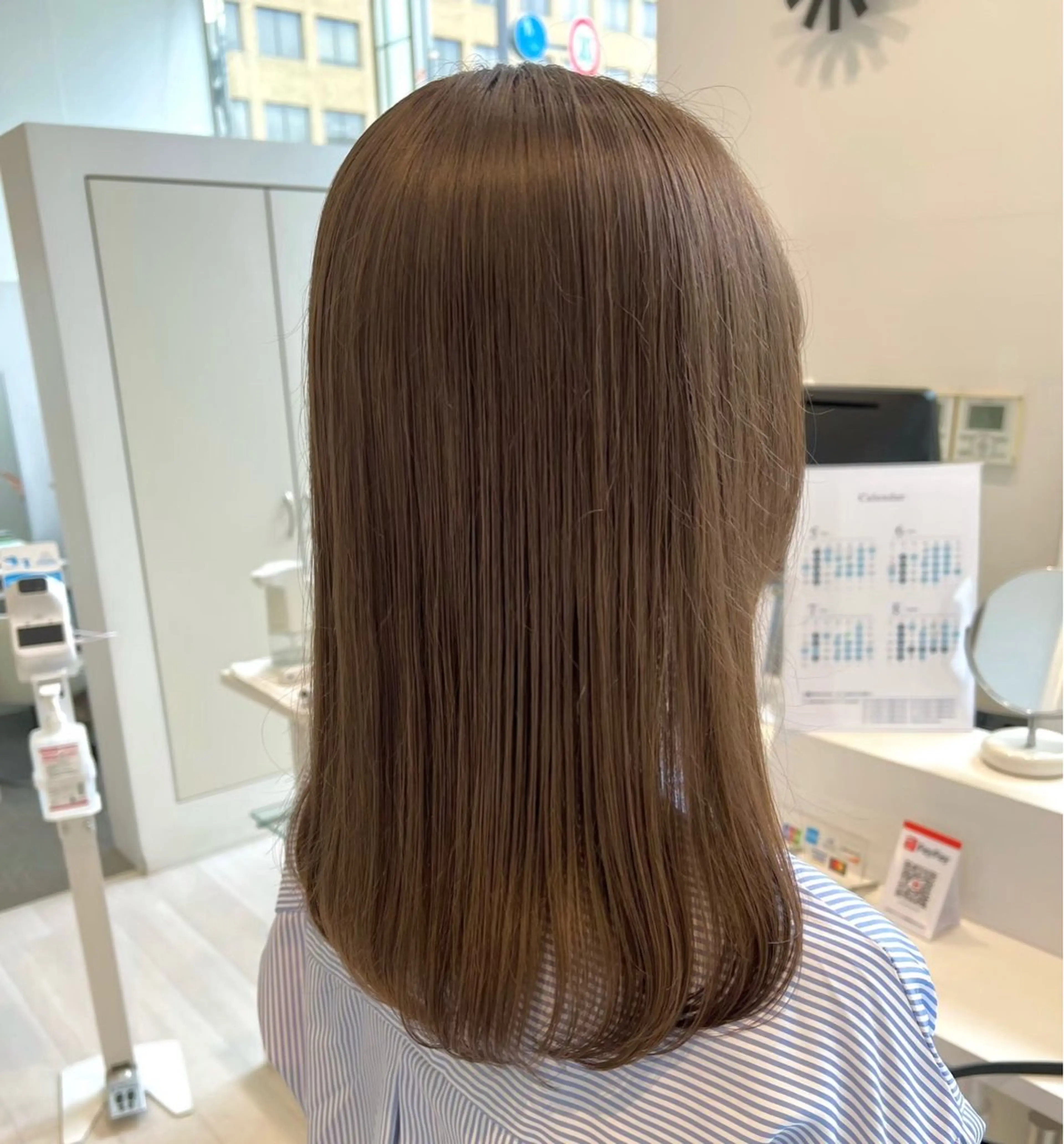 セミロング カラー ヘアカラー ParveMix 🩶🫧入江 香名のヘアスタイル