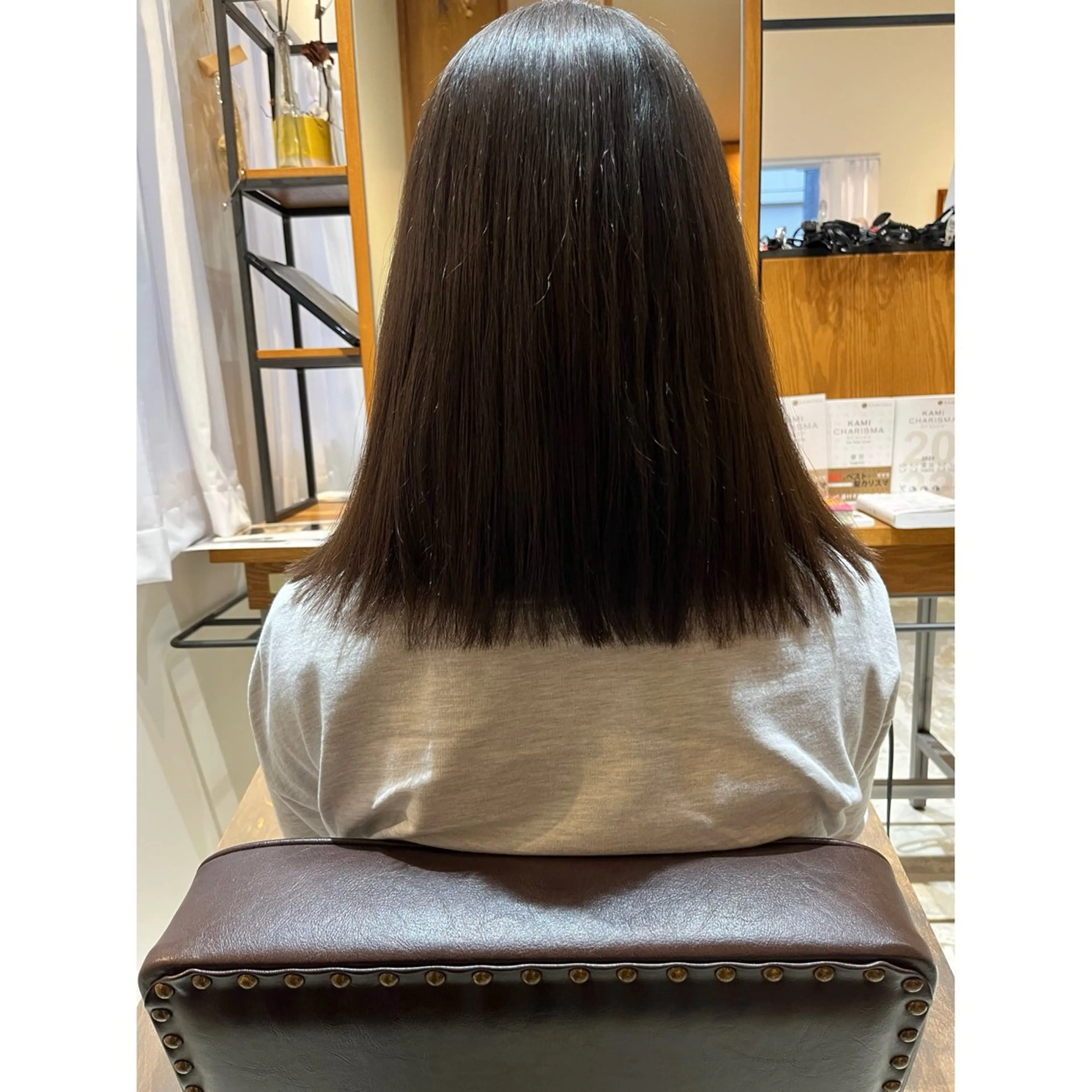 ミディアム カット 喜友名洸季 anoneのヘアスタイル