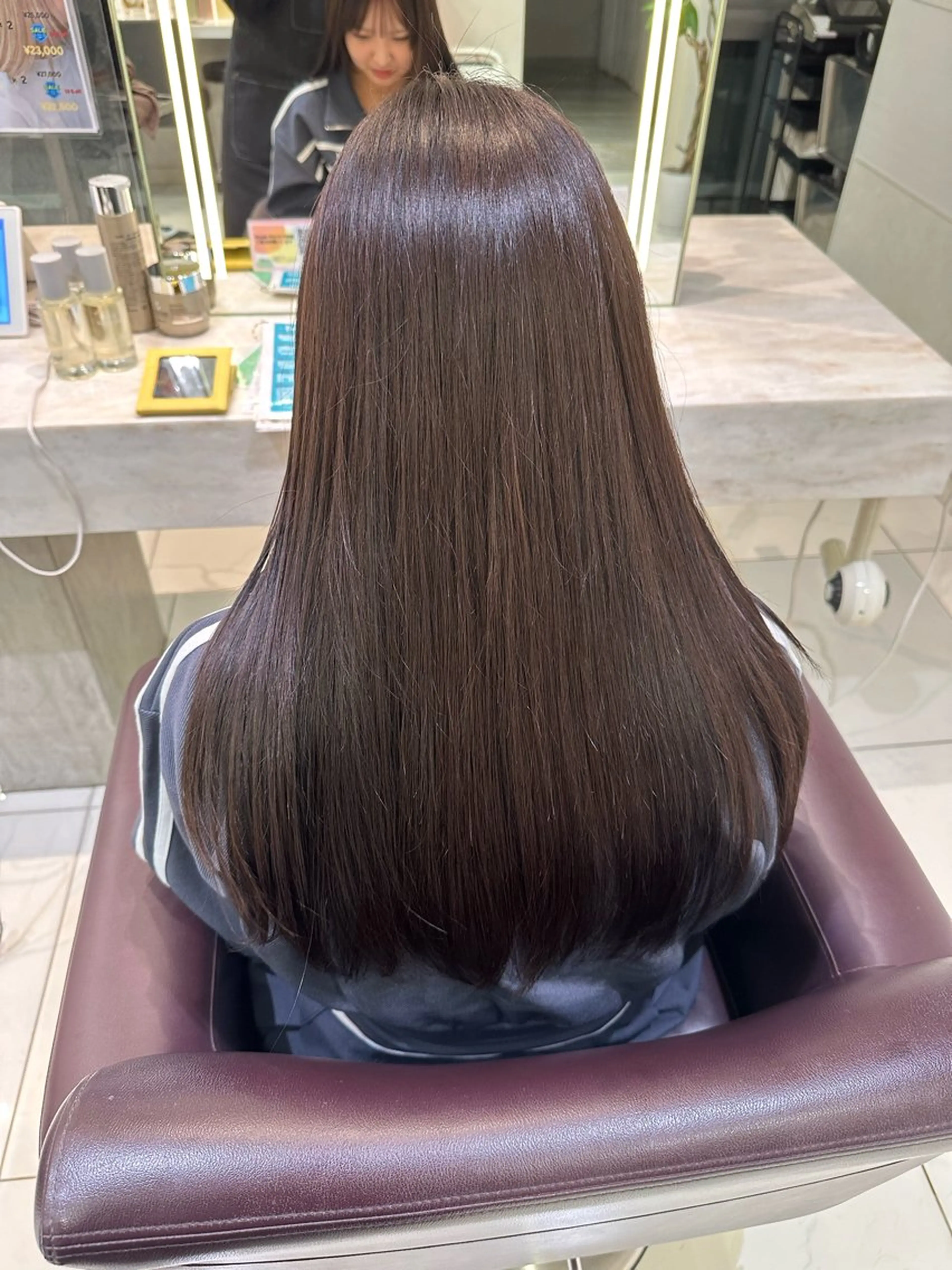ロング カラー 透明感カラー カット ヘアカラー ハイトーン/艶カラー /透明感カラー/みなのヘアスタイル