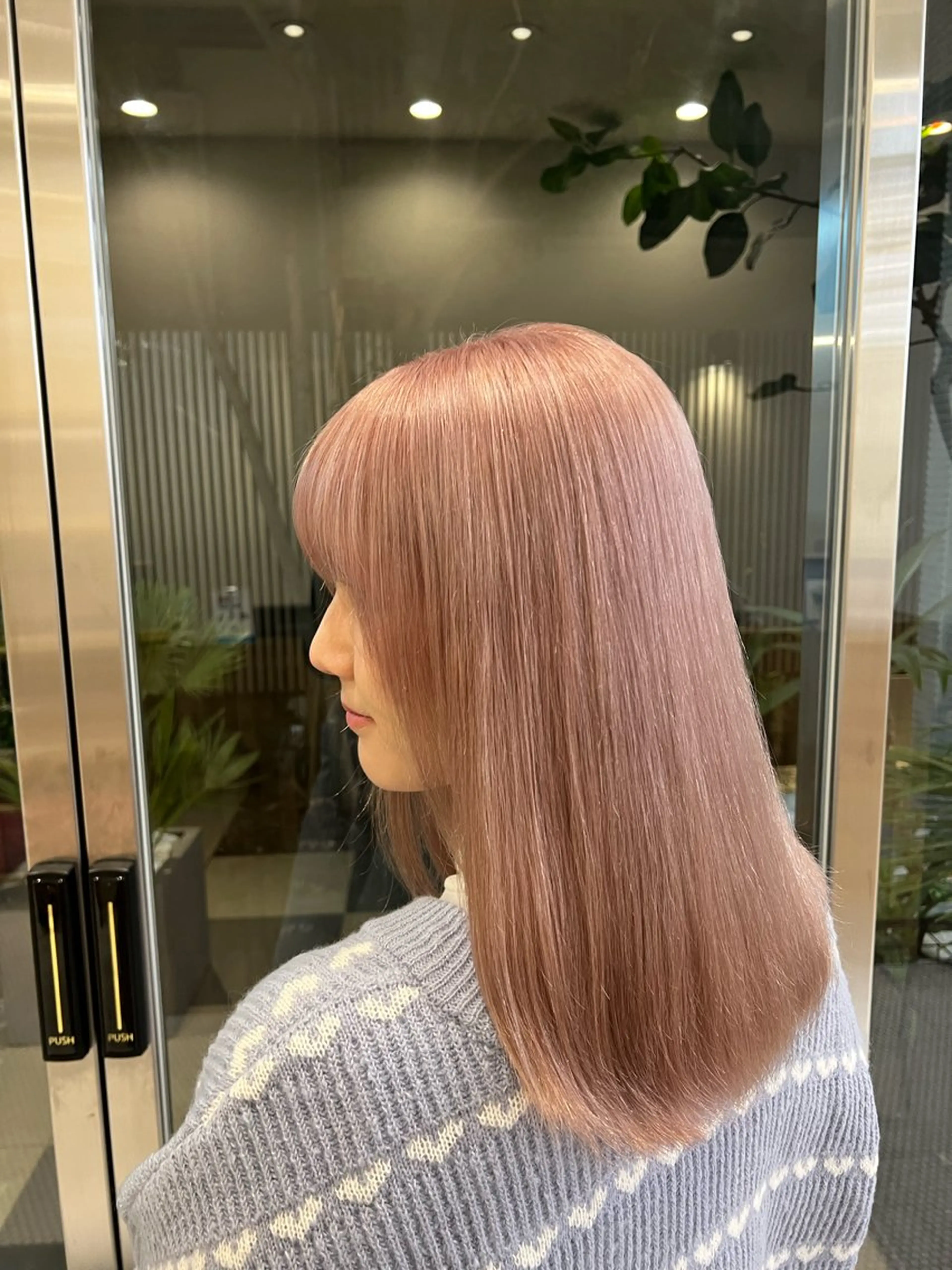 ミディアム カラー 🐋湊 ゆうき /レイヤーカット🫧のヘアスタイル