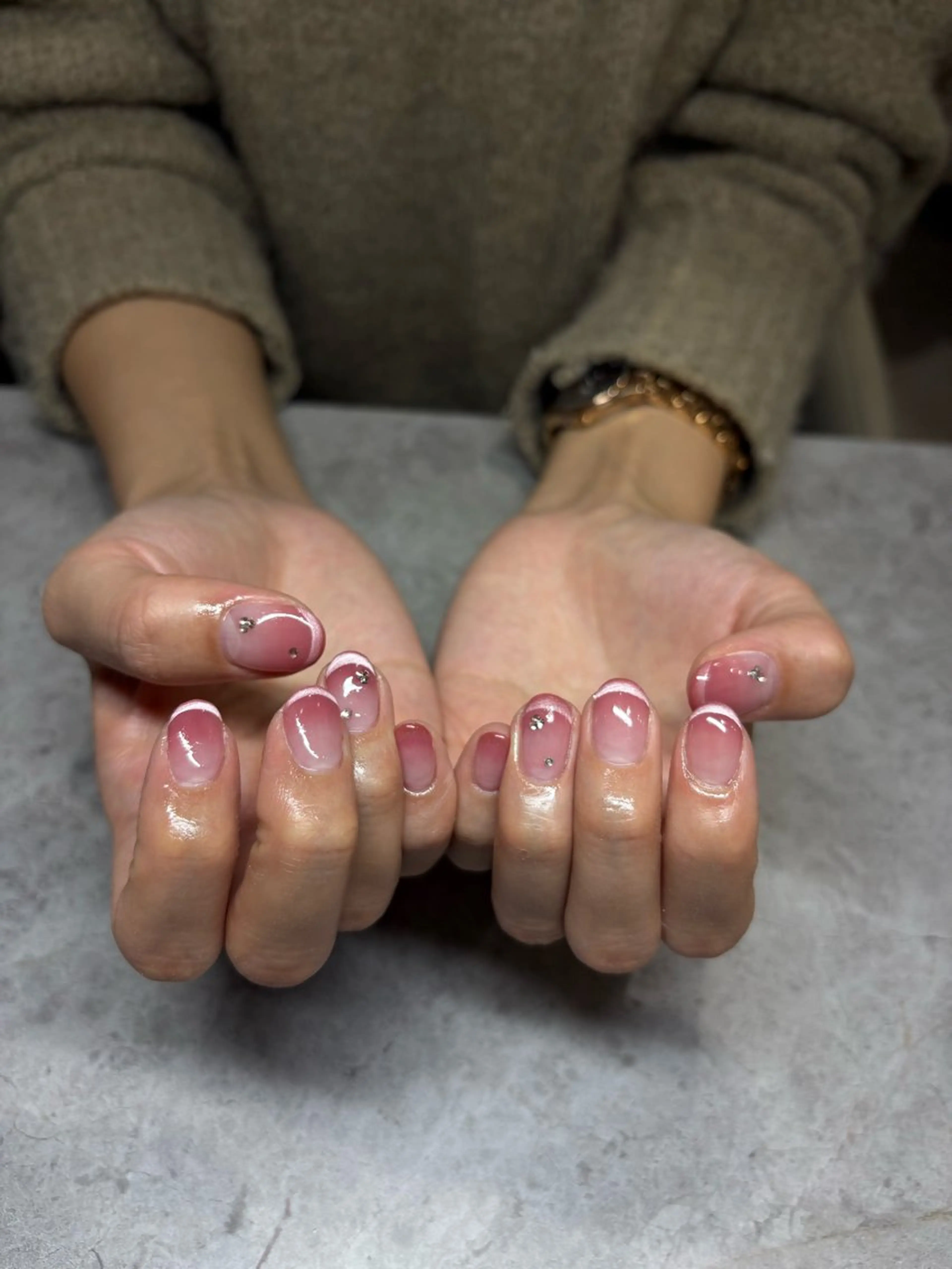 ネイル フレンチネイル マグネットネイル マグネットフレンチ ハンドネイル IROHA nail所属・IROHA NAIL Rinonのネイルデザイン