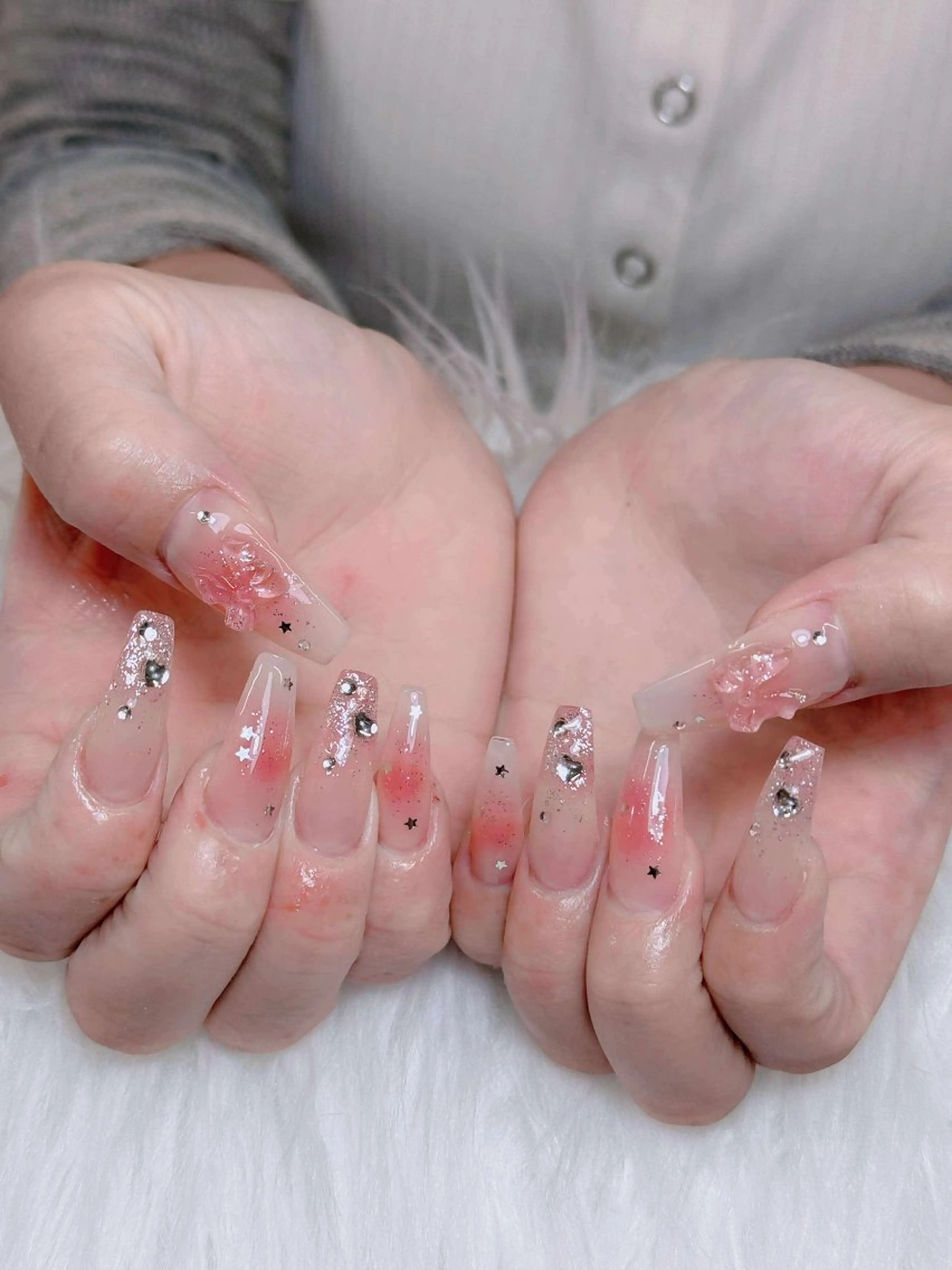 ネイル オーロラネイル チークネイル フットネイル フレンチネイル 韓国ネイル ハンドネイル Lumi Nailのネイルデザイン