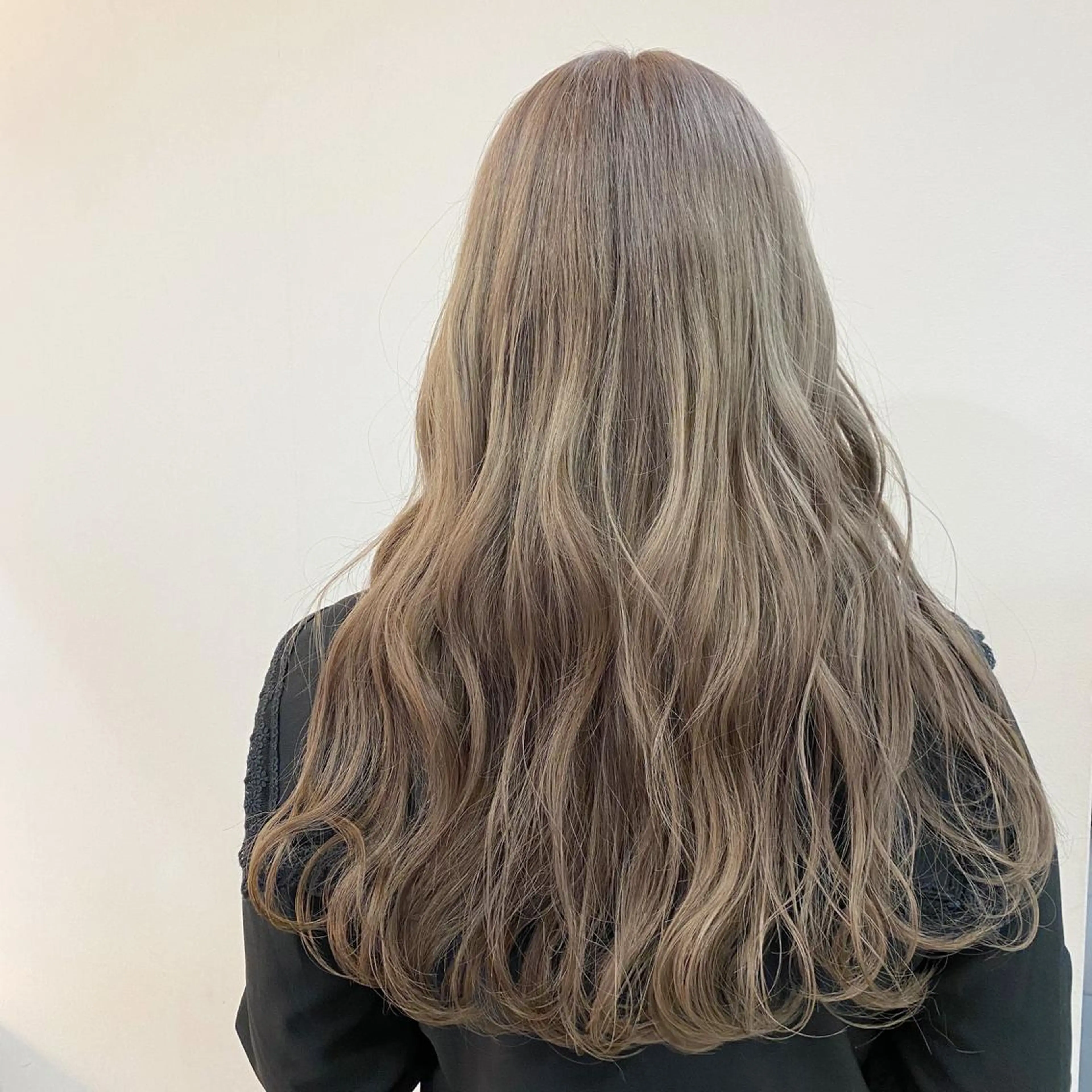 ロング カラー シールエクステ✨️韓 国羽エクステ🪽和希のヘアスタイル