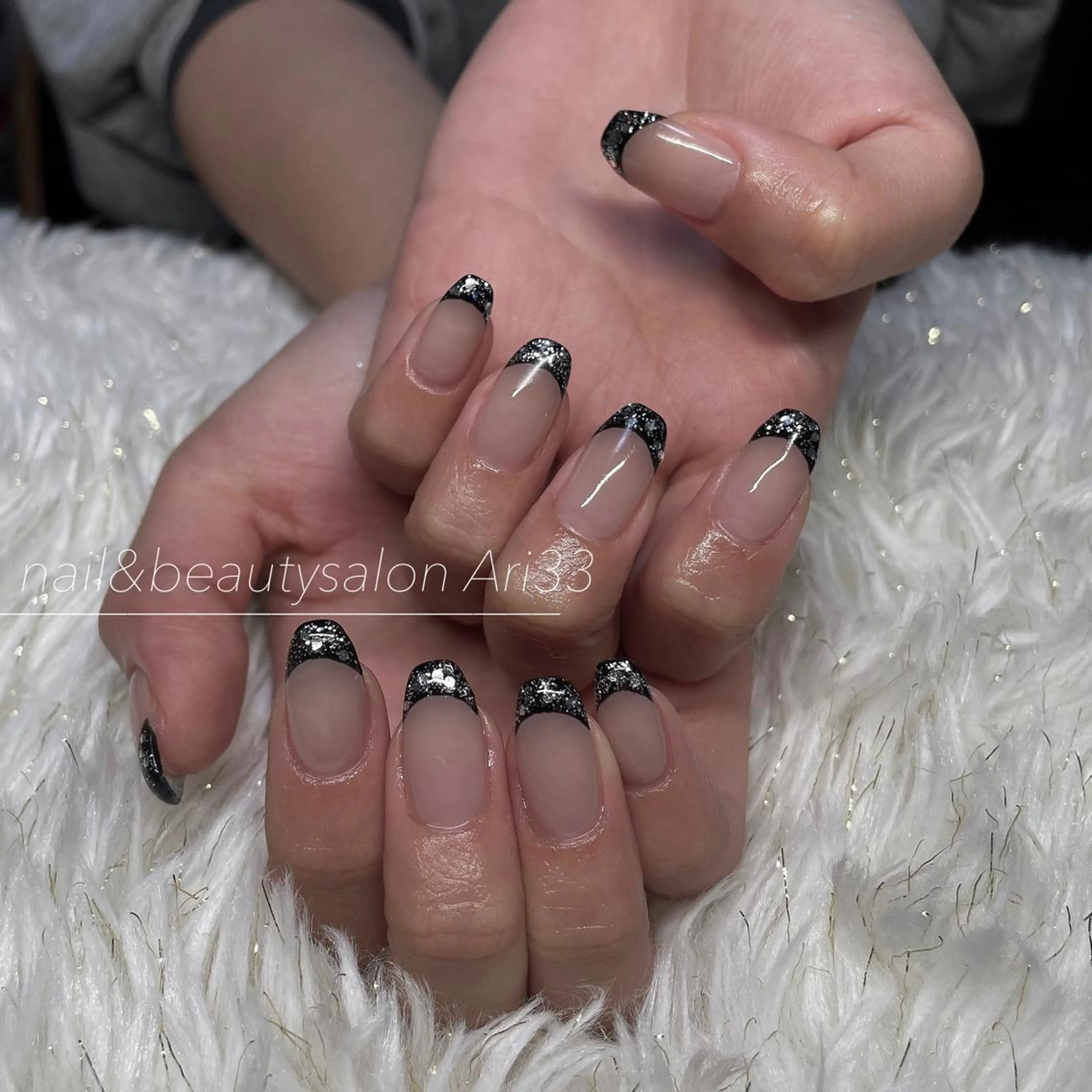 ネイル フレンチネイル ラメ(グリッター) ニュアンスネイル ハンドネイル プライベートサロン Ari33nailのネイルデザイン