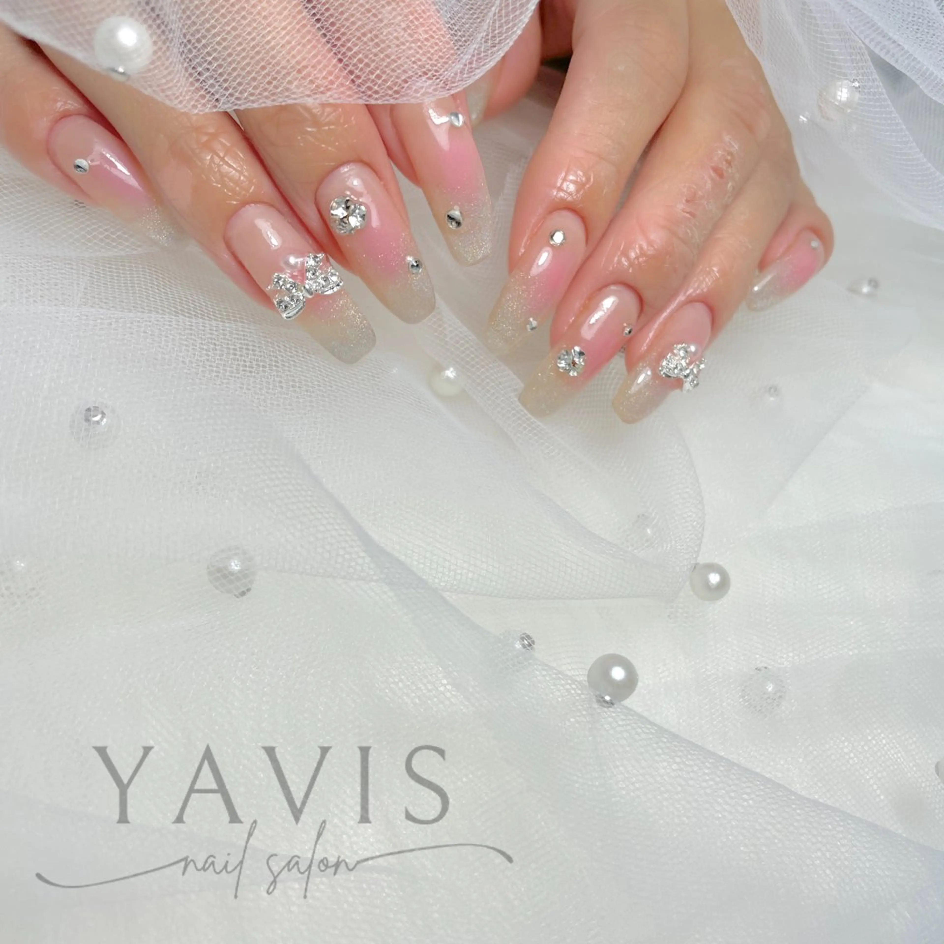 ネイル グラデーション ワンホンネイル YAVIS_ nailのネイルデザイン