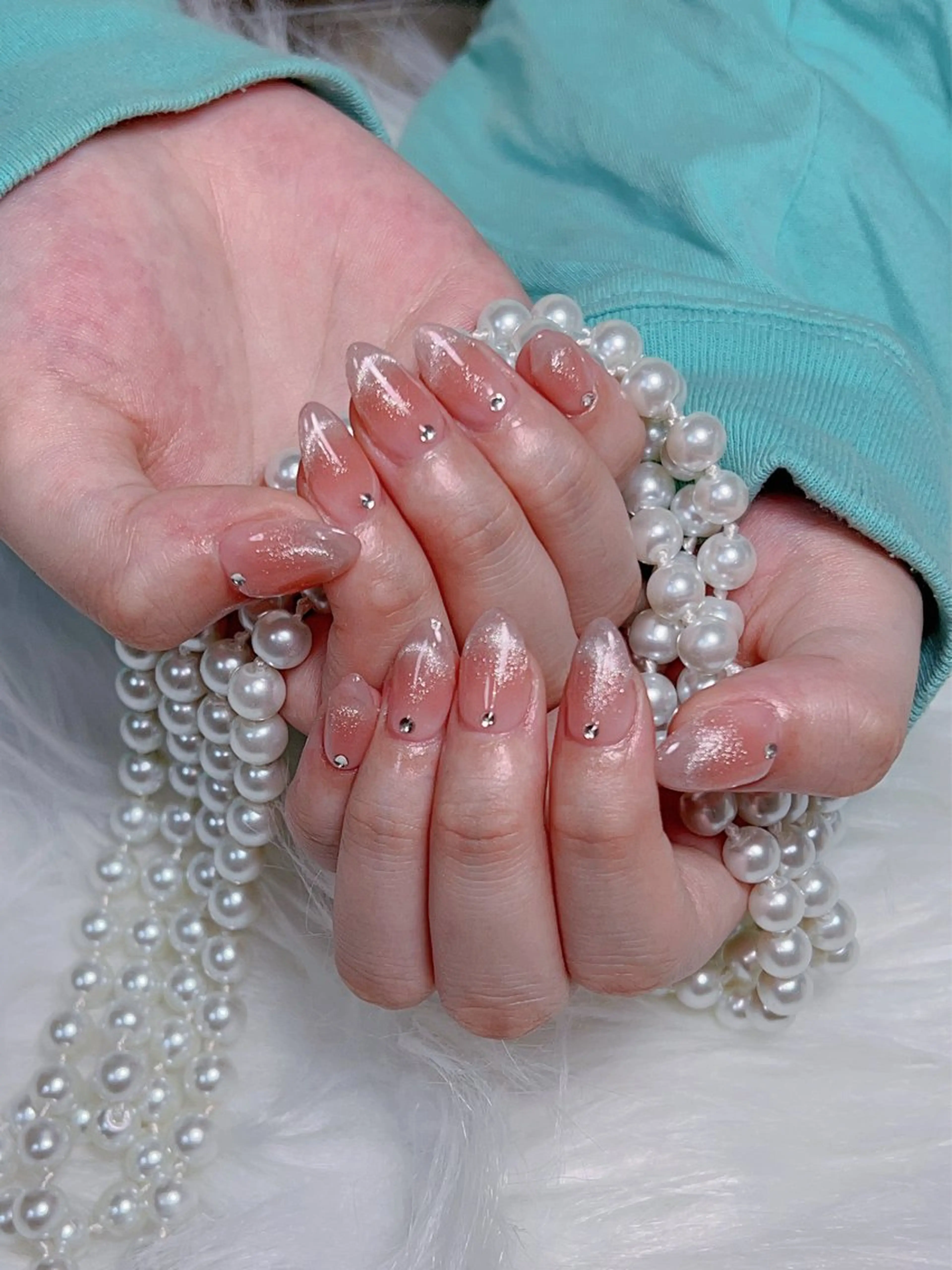 人気⛲️⛲️チークネイルマグネットグラデーション💅の写真