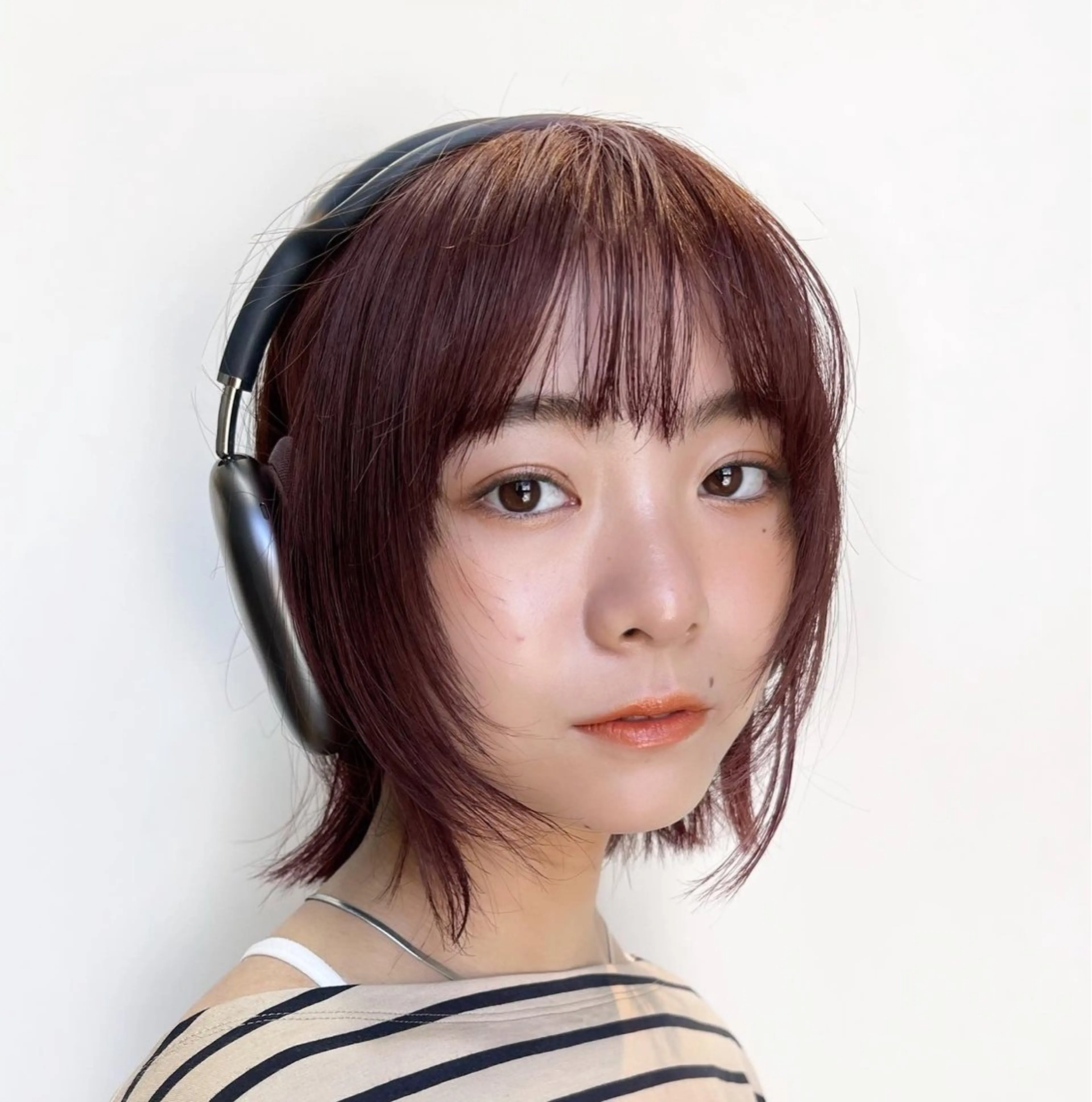 ショート カラー ボブ 阿久津真衣 似合わせカットのヘアスタイル