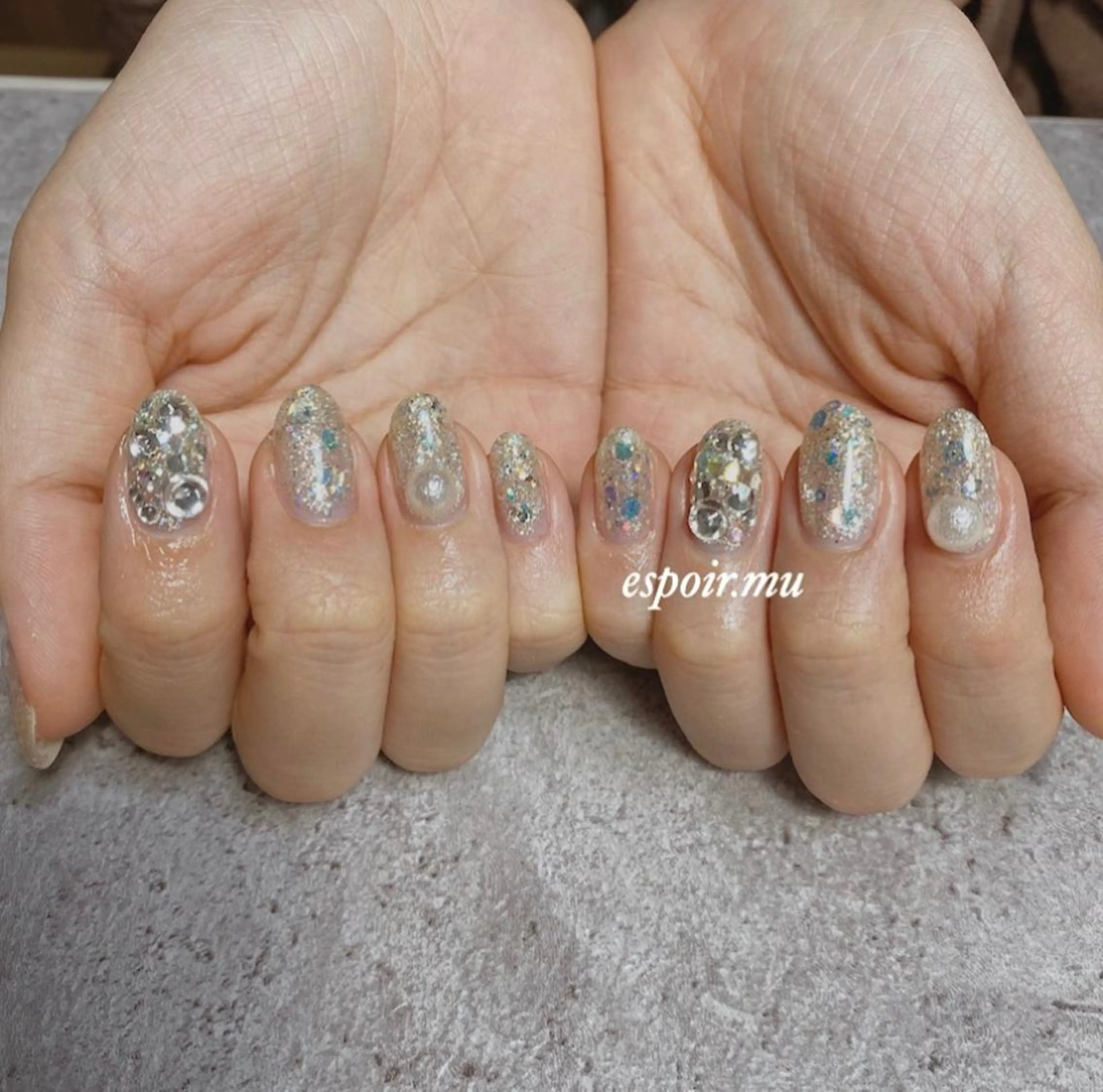 ロング ネイル espoir. muのネイルデザイン