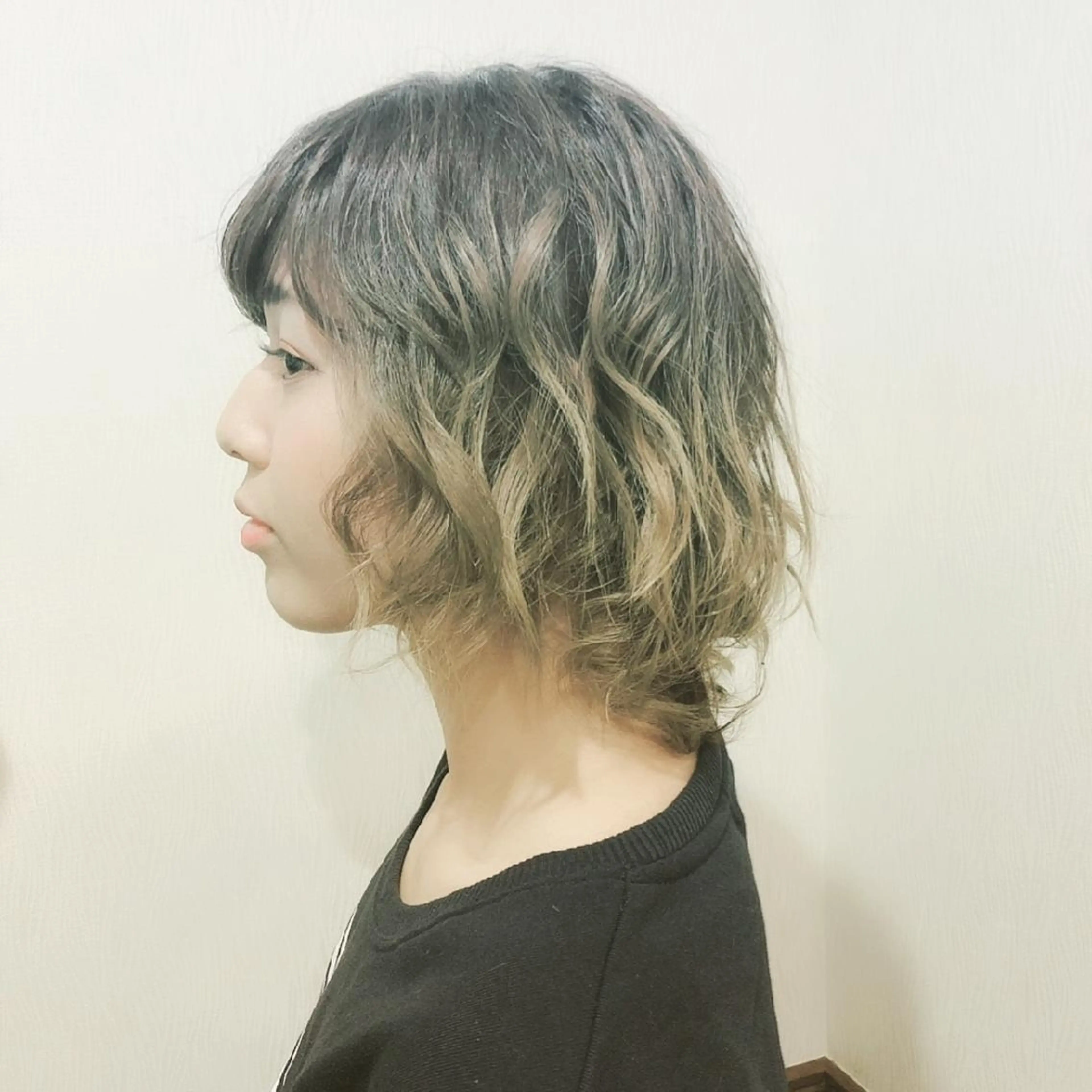 カラー グラデーションカラー 金城 和将のヘアスタイル