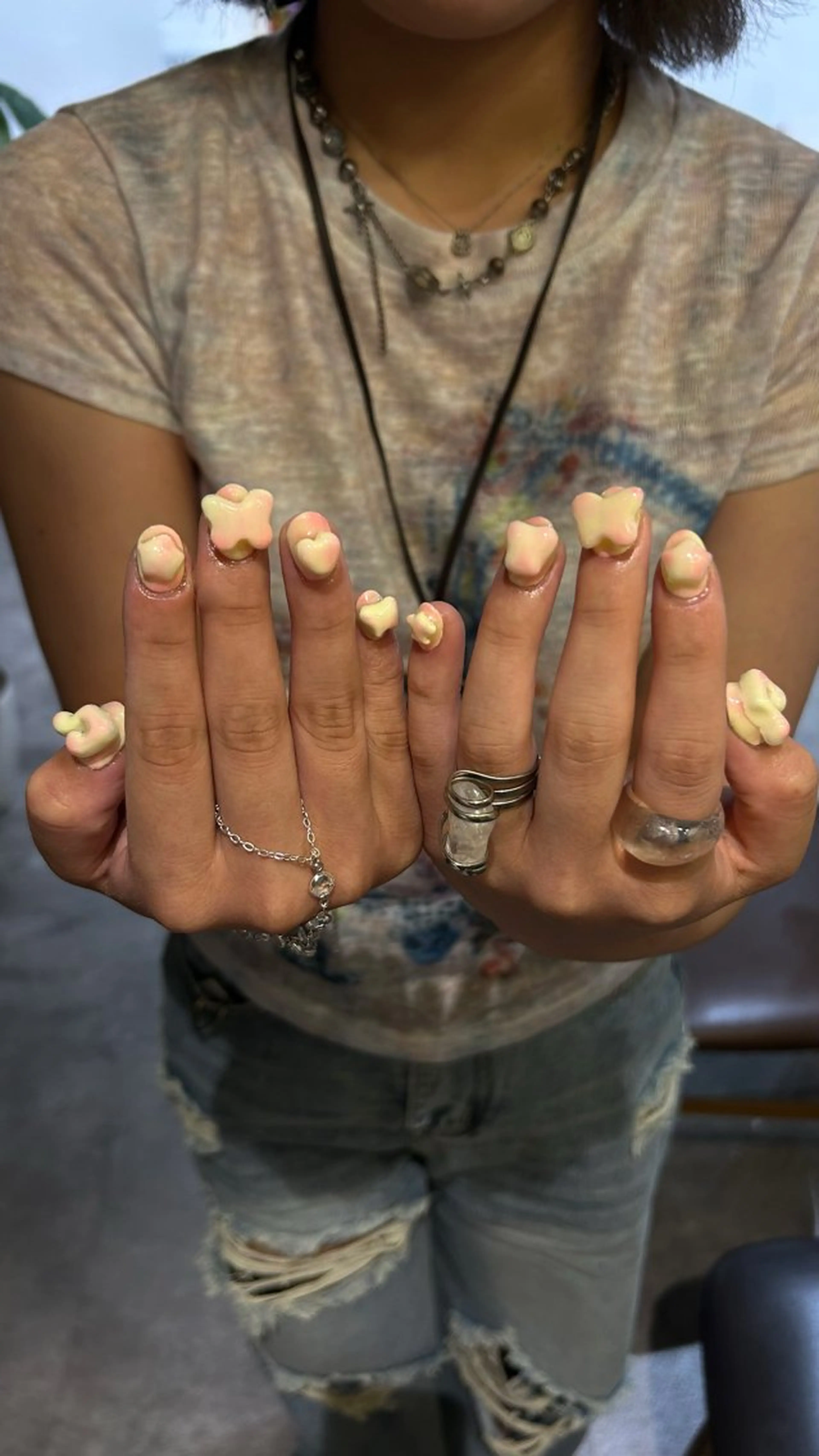 ネイル ハンドネイル mira໒꒱· ﾟ 個性アートnailのネイルデザイン