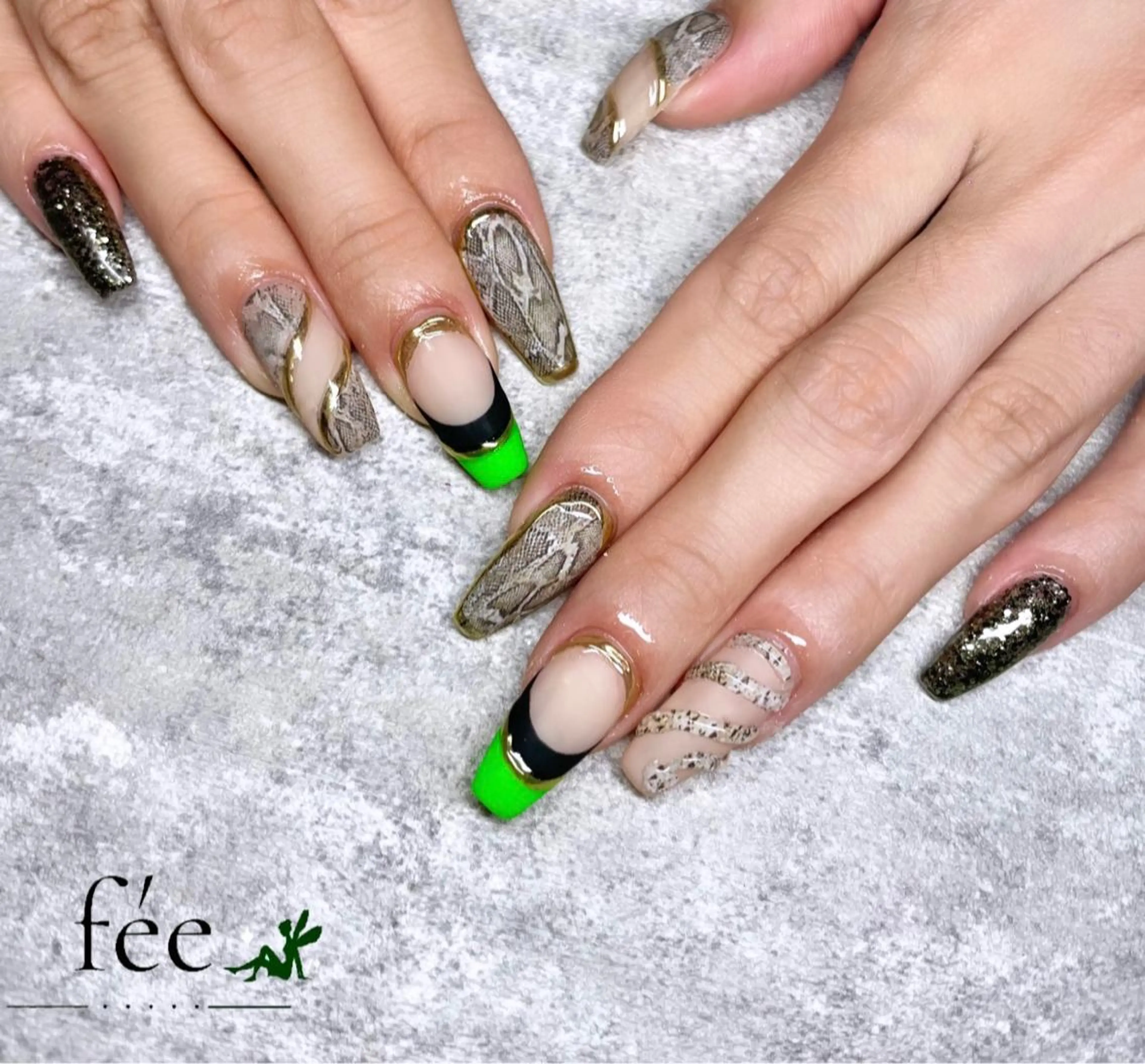 ネイル フットネイル フレンチネイル ジェルネイル 韓国ネイル マグネットネイル ハンドネイル nail salon fee（フィー）のネイルデザイン
