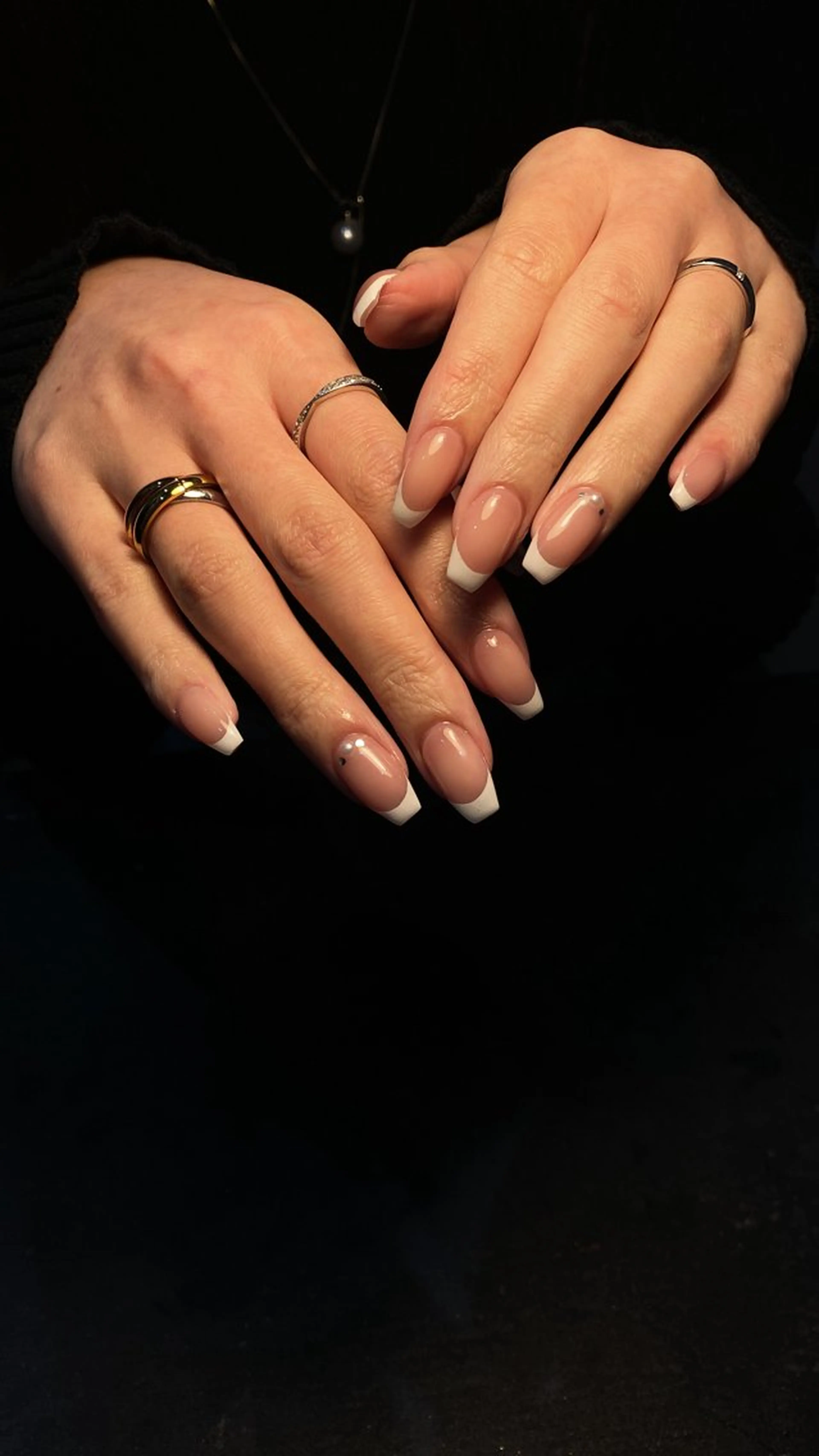 ネイル ストーンネイル ハンドネイル ハンドケア NILATE所属・渡邉 あいのネイルデザイン