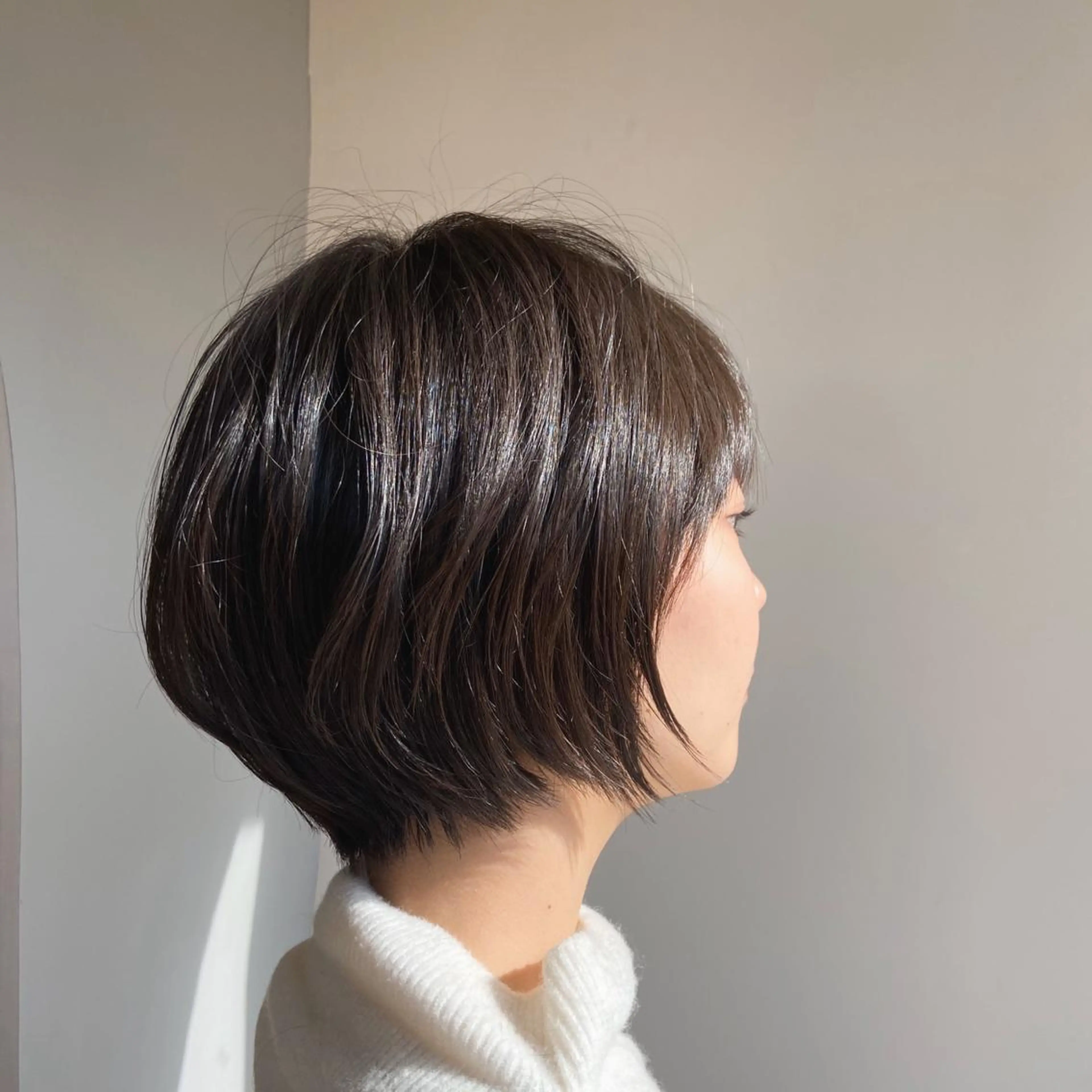ショート ショートヘア 峯 志帆のヘアスタイル