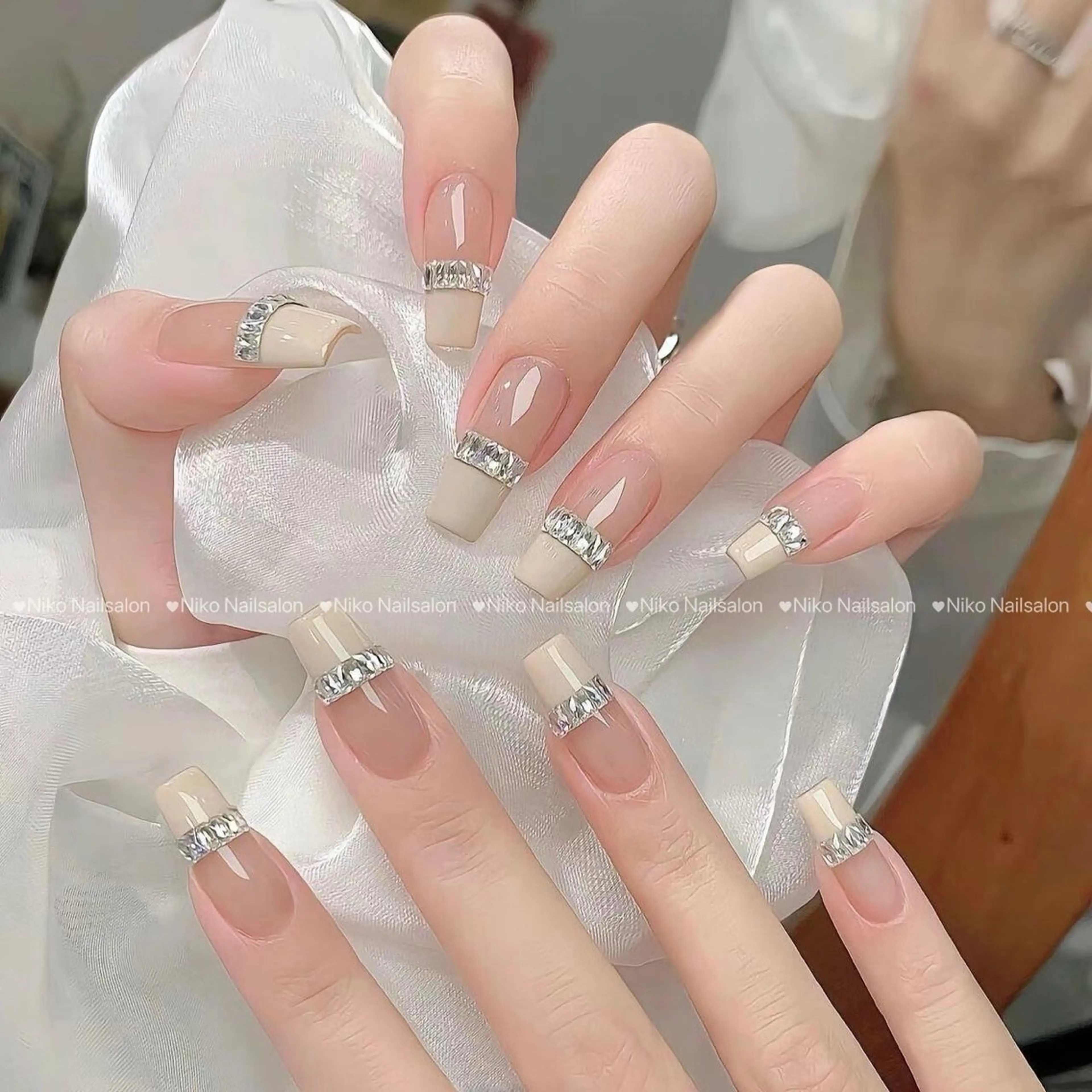 ネイル チークネイル 長さ出し フットネイル フレンチネイル ジェルネイル Niko Nail salon 銀座本店のネイルデザイン