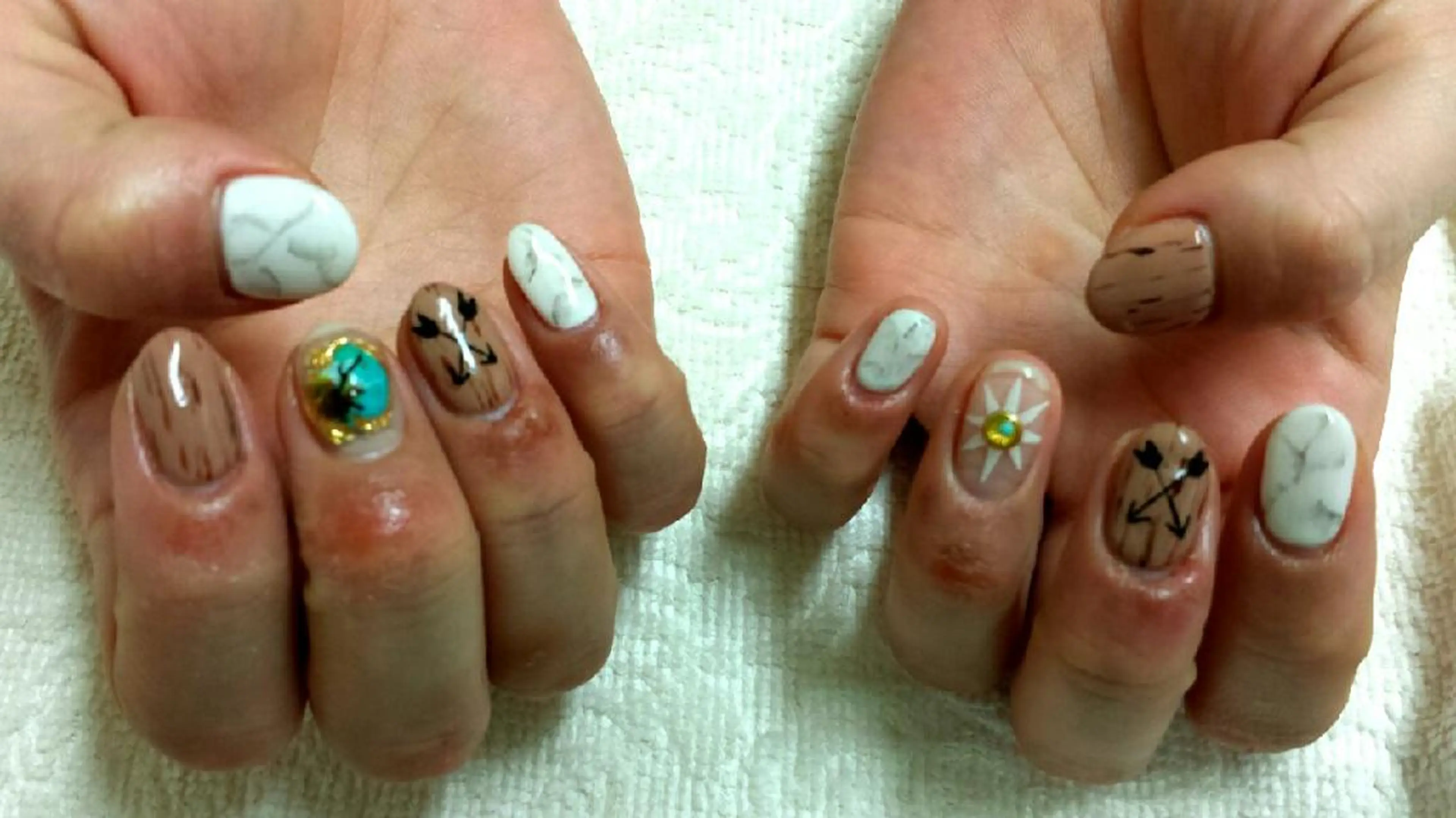 ネイル 河野ちえ (雑誌掲載サロン)のネイルデザイン