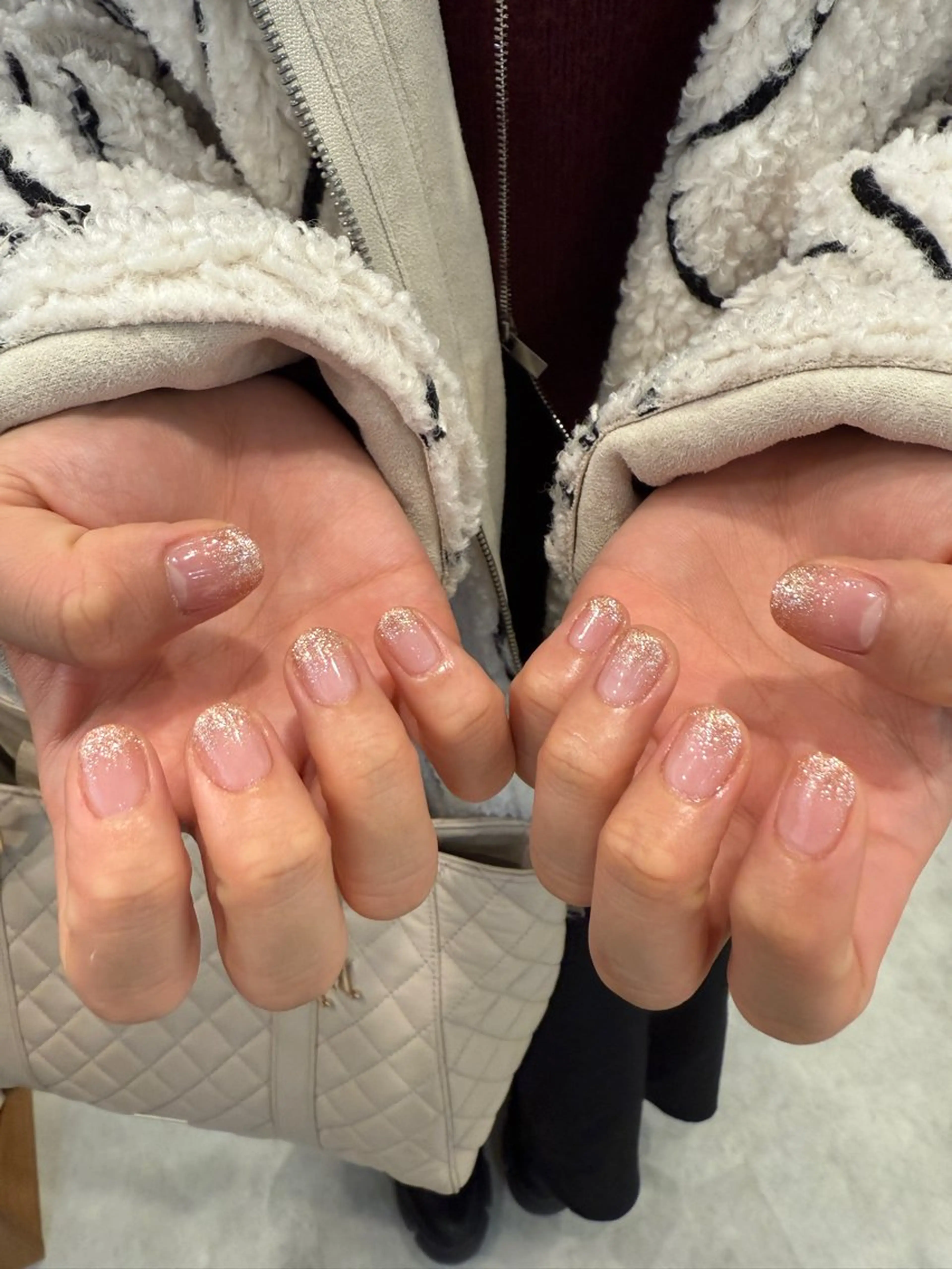 ネイル quro.n立川所属・tamaki .のネイルデザイン