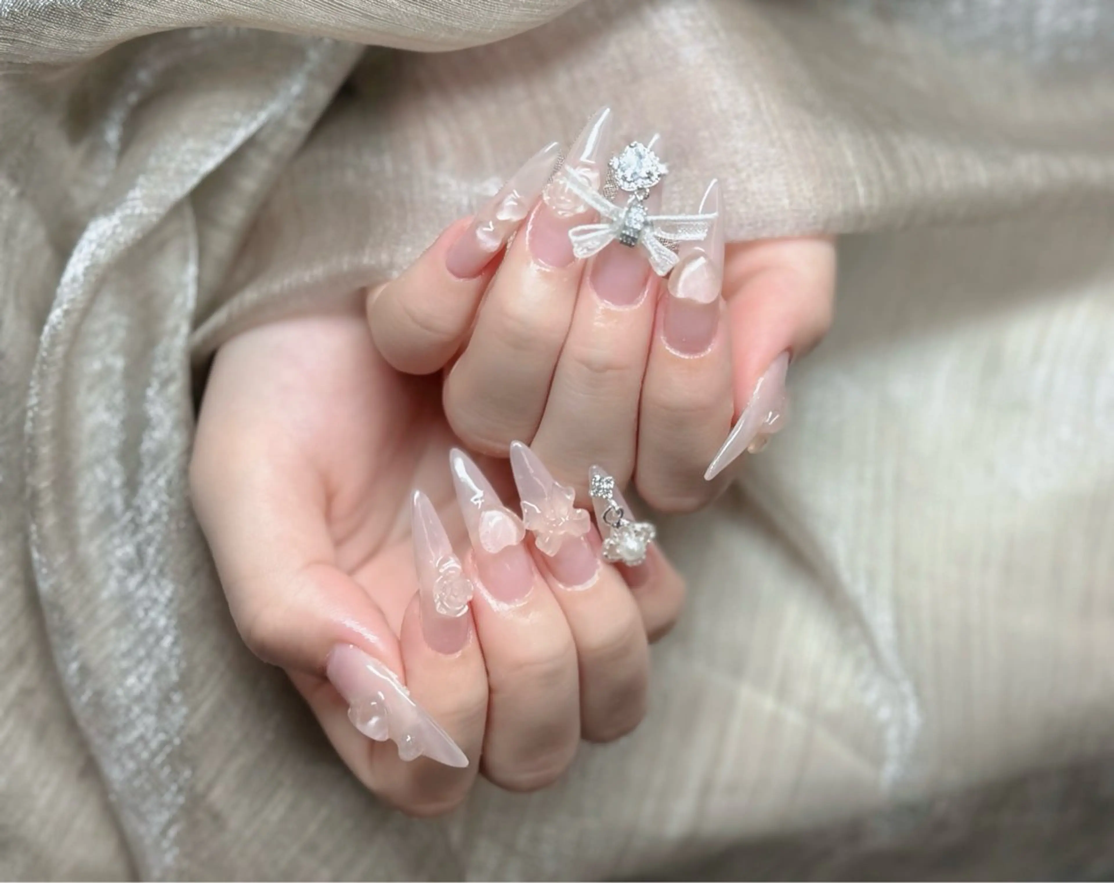 ネイル ジェルネイル 韓国ネイル マグネットネイル ネイルチップ 冬ネイル Lenie Nailのネイルデザイン