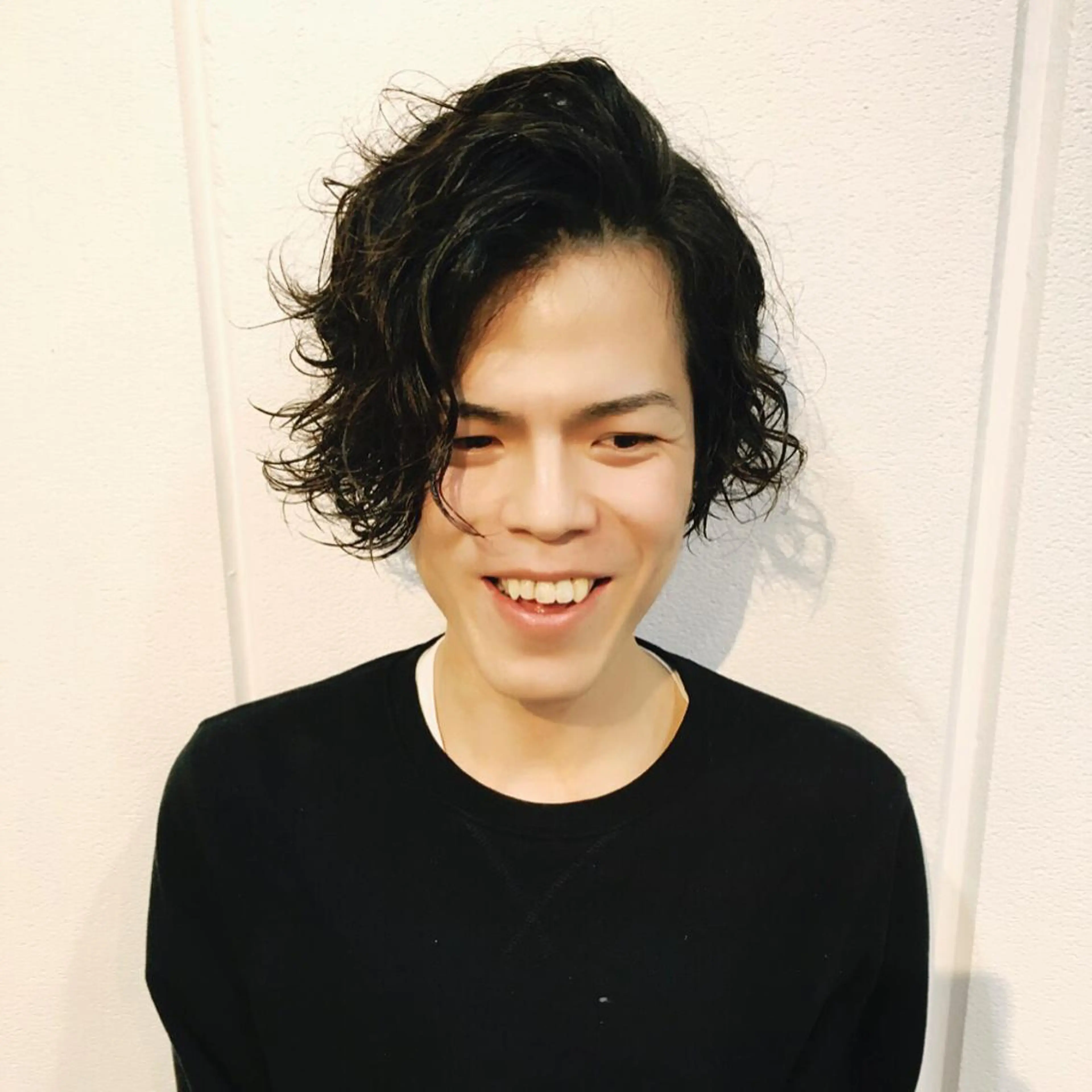 ショート カラー パーマ メンズ 店長　鍜治本 颯太のヘアスタイル