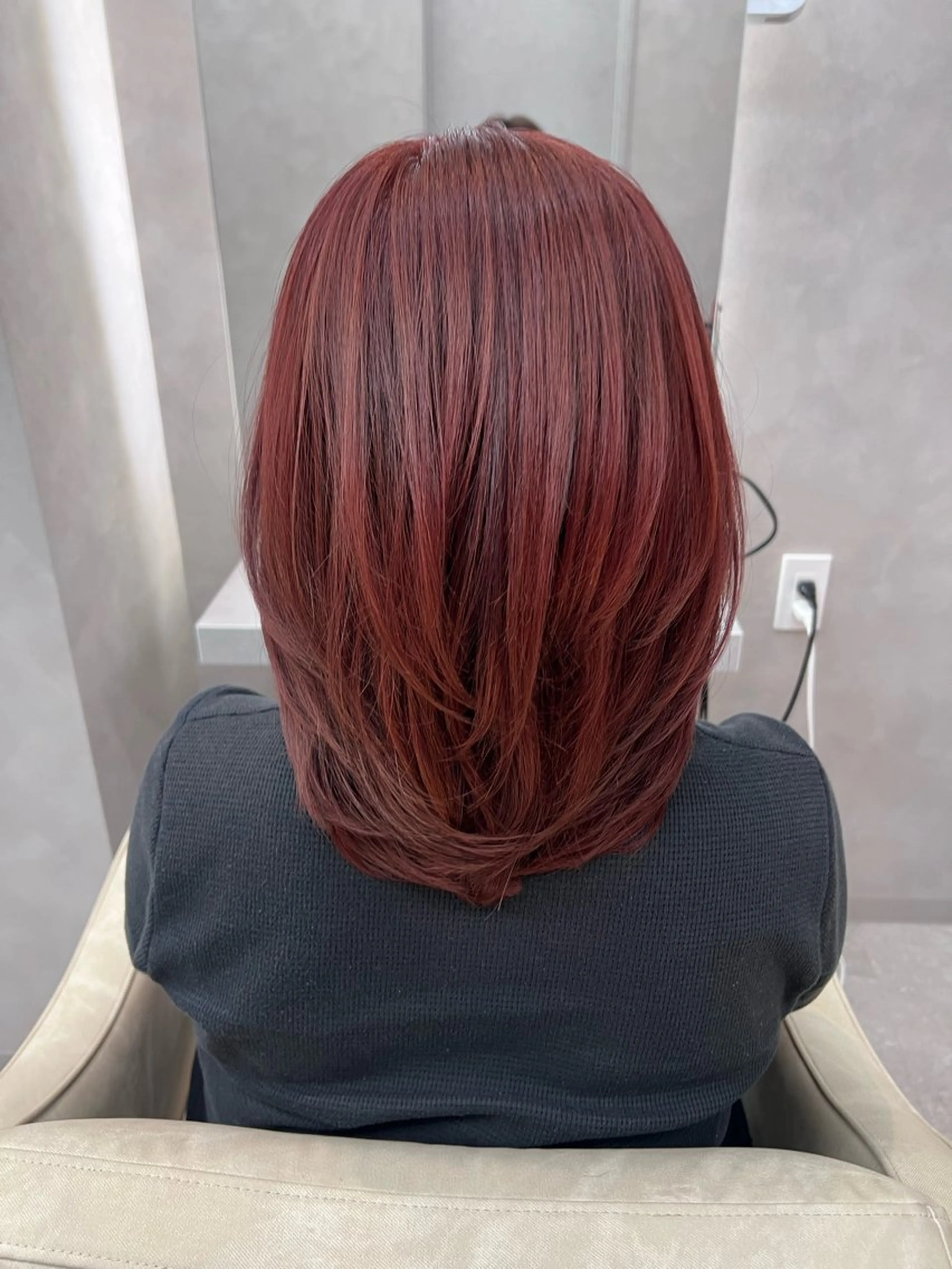 ミディアム レイヤーカット カット トリートメント Omnis所属・山中 欧輔のヘアスタイル