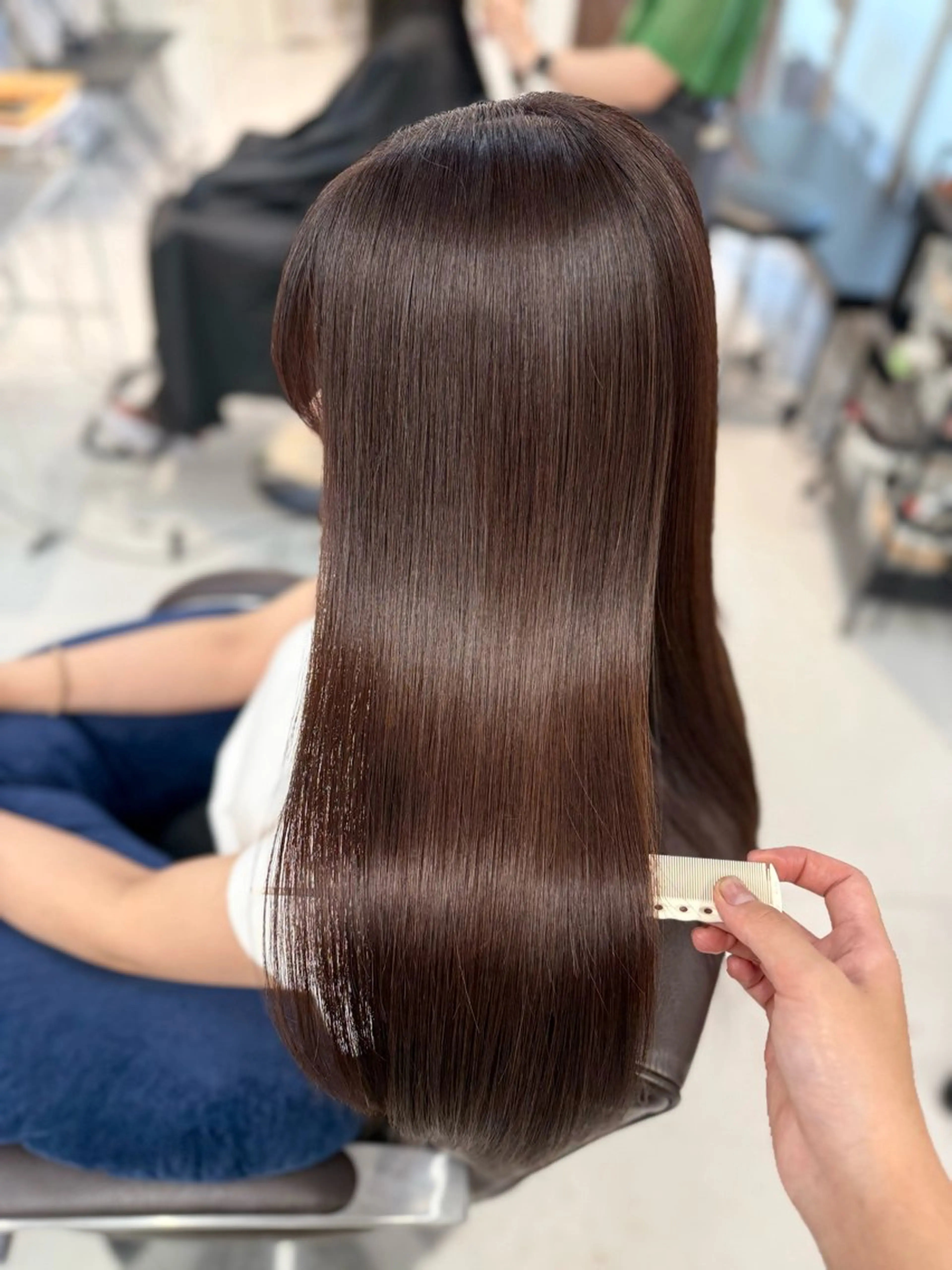 ロング 山崎結菜 🫧透明感カラーのヘアスタイル