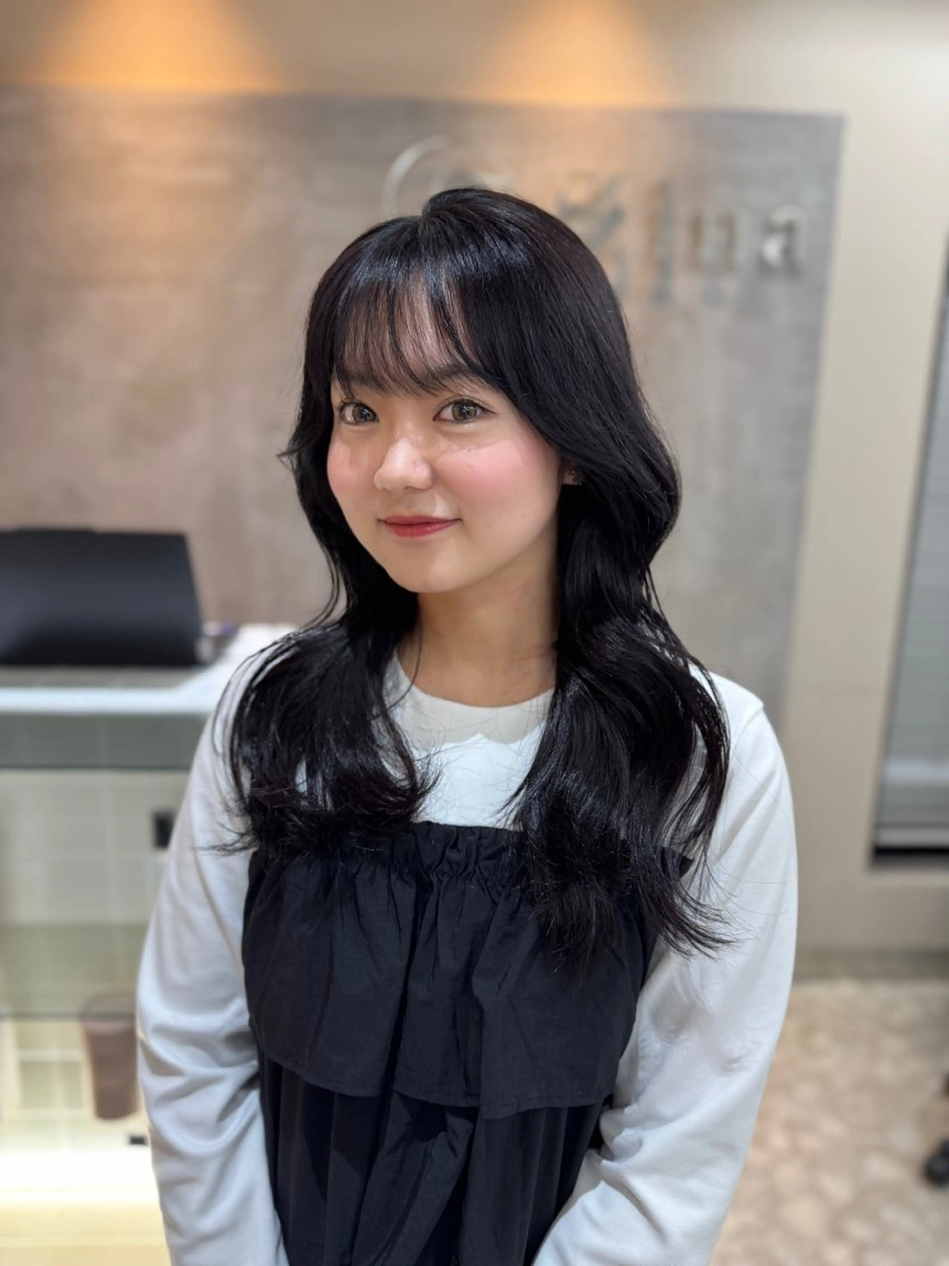 ロング カラー ディープラベンダー ラベンダーカラー レイヤーカット カット ヘアカラー トリートメント Zina梅田茶屋町所属・Mayu💖 Zina梅田茶屋町のヘアスタイル