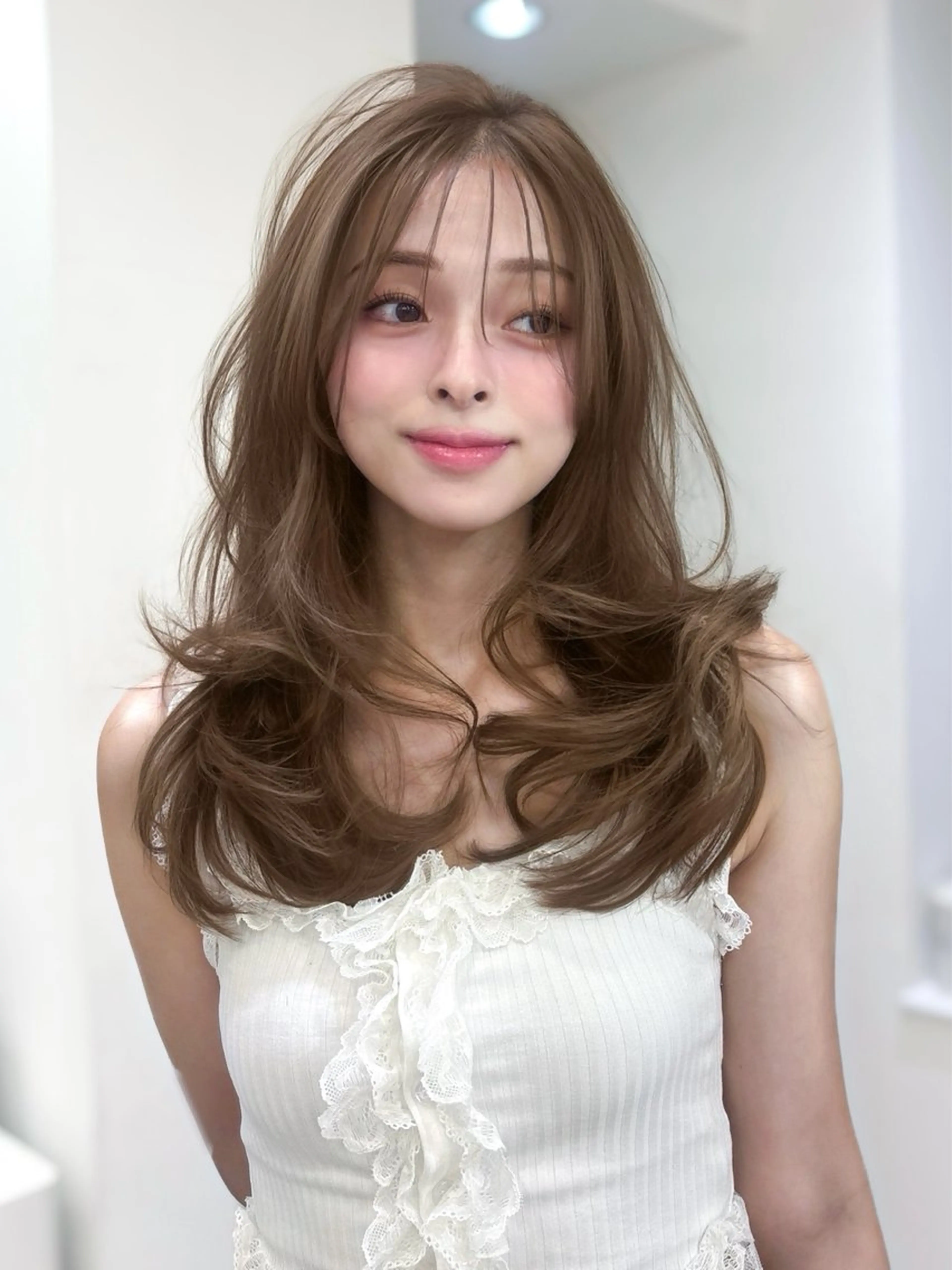 ロング カラー ベージュカラー 韓国風ヘア レイヤーカット カット ヘアカラー トリートメント 艶髪/モテヘア🎀 MIHOのヘアスタイル