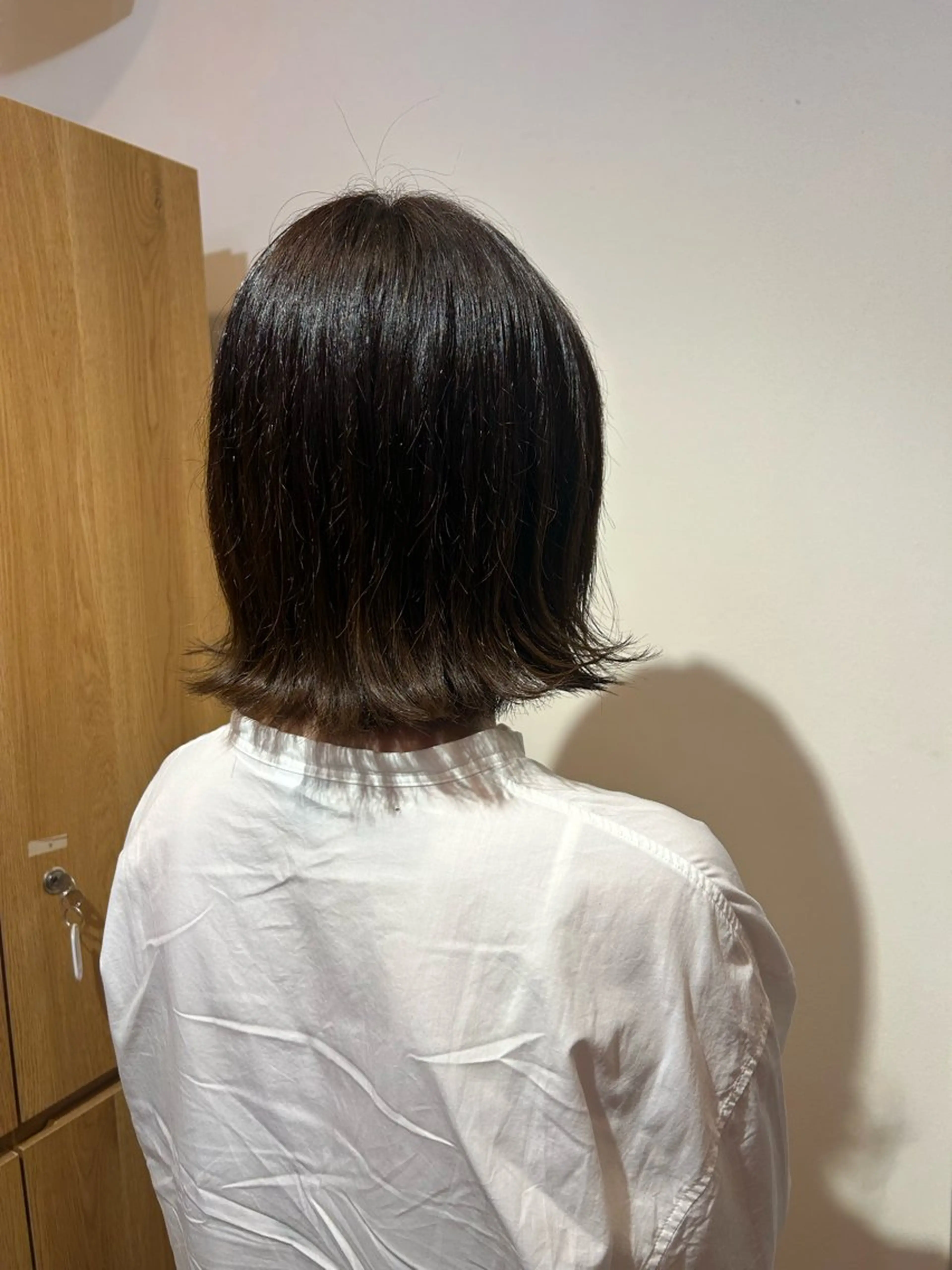 ミディアム ボブ くびれヘア 顔周りカット 韓国風ヘア レイヤーカット ブリーチなしベージュ /ヘアセット/ミユのヘアスタイル