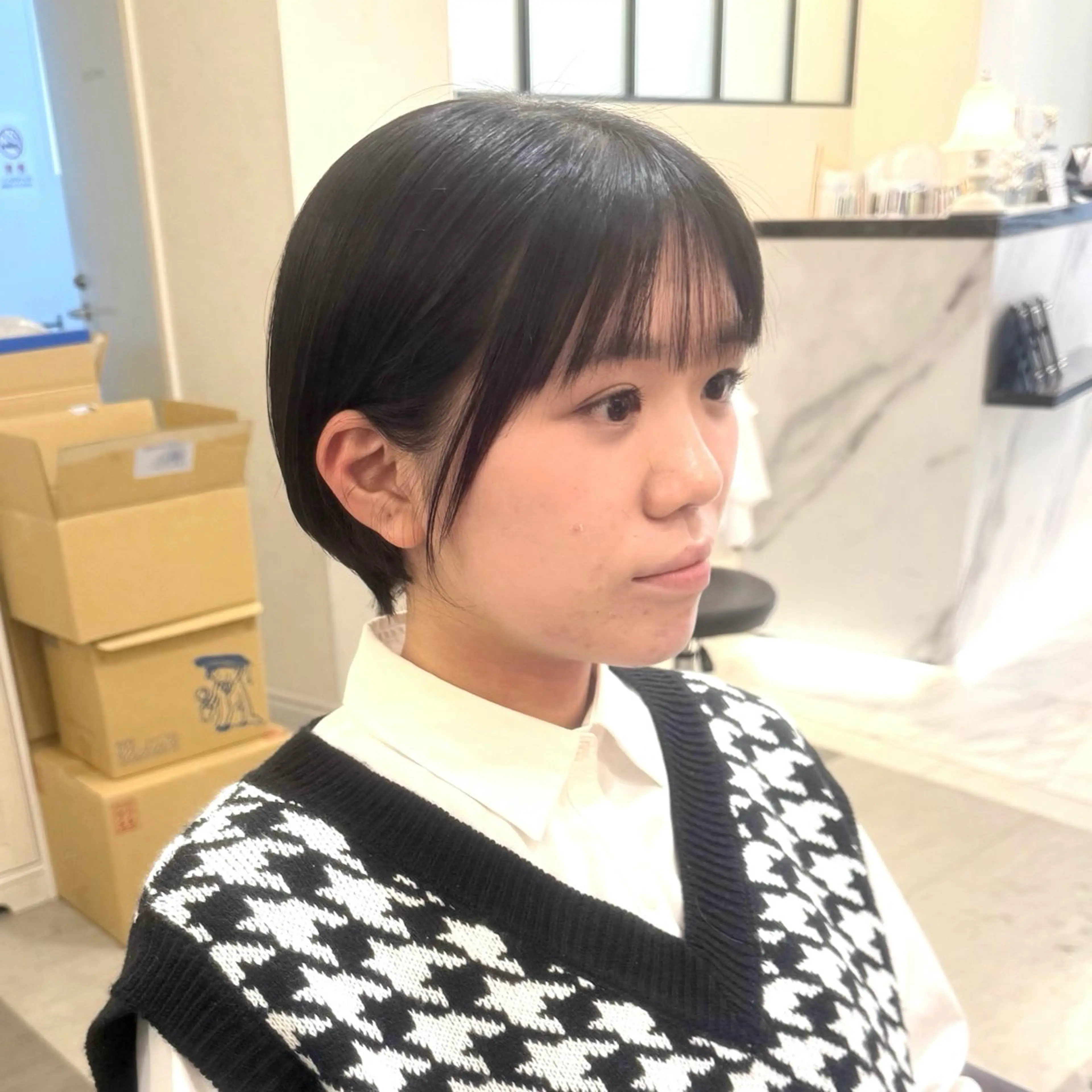 ショート ガレリアエレガンテ名駅店所属・【ショート/ボブ 丸みショート】深萱のヘアスタイル