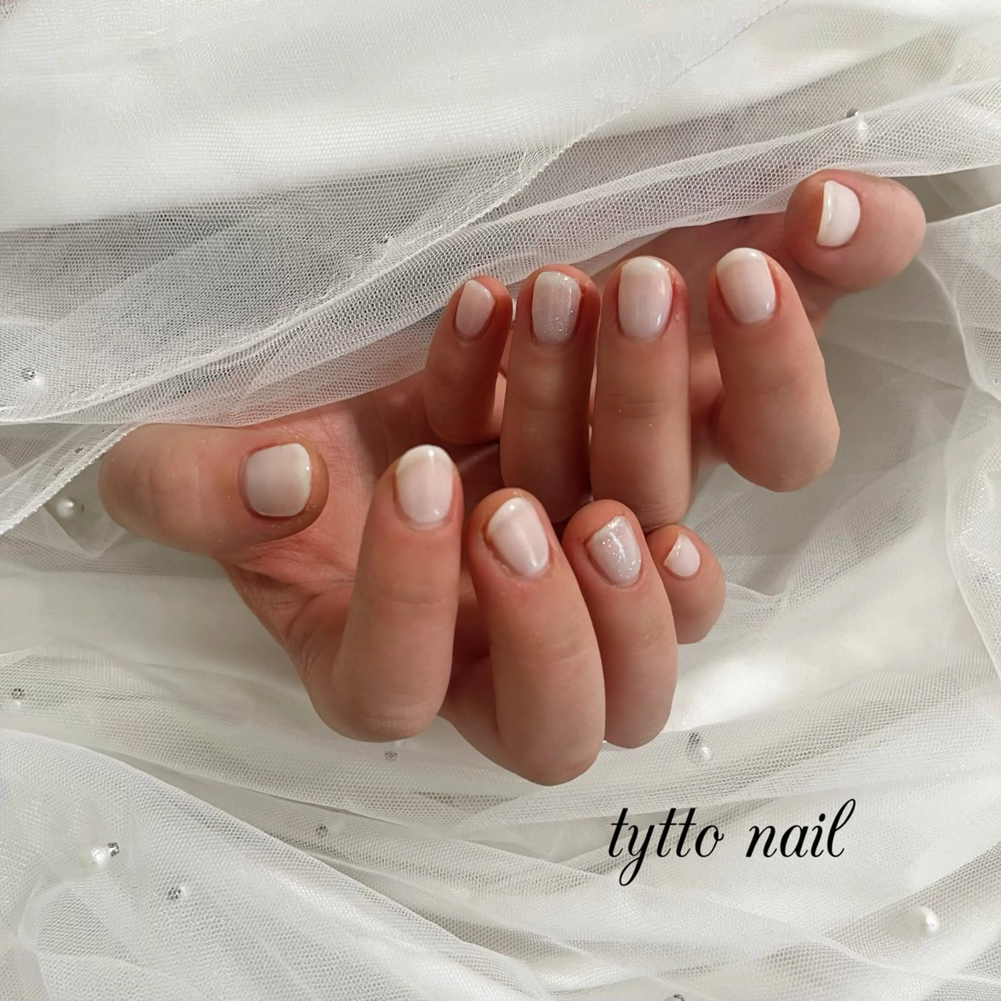 ネイル ガーリー ラメ(グリッター) オフィスネイル ワンカラーネイル ショートネイル ハンドネイル tytto nail ❤︎‪‪eri‪‪のネイルデザイン